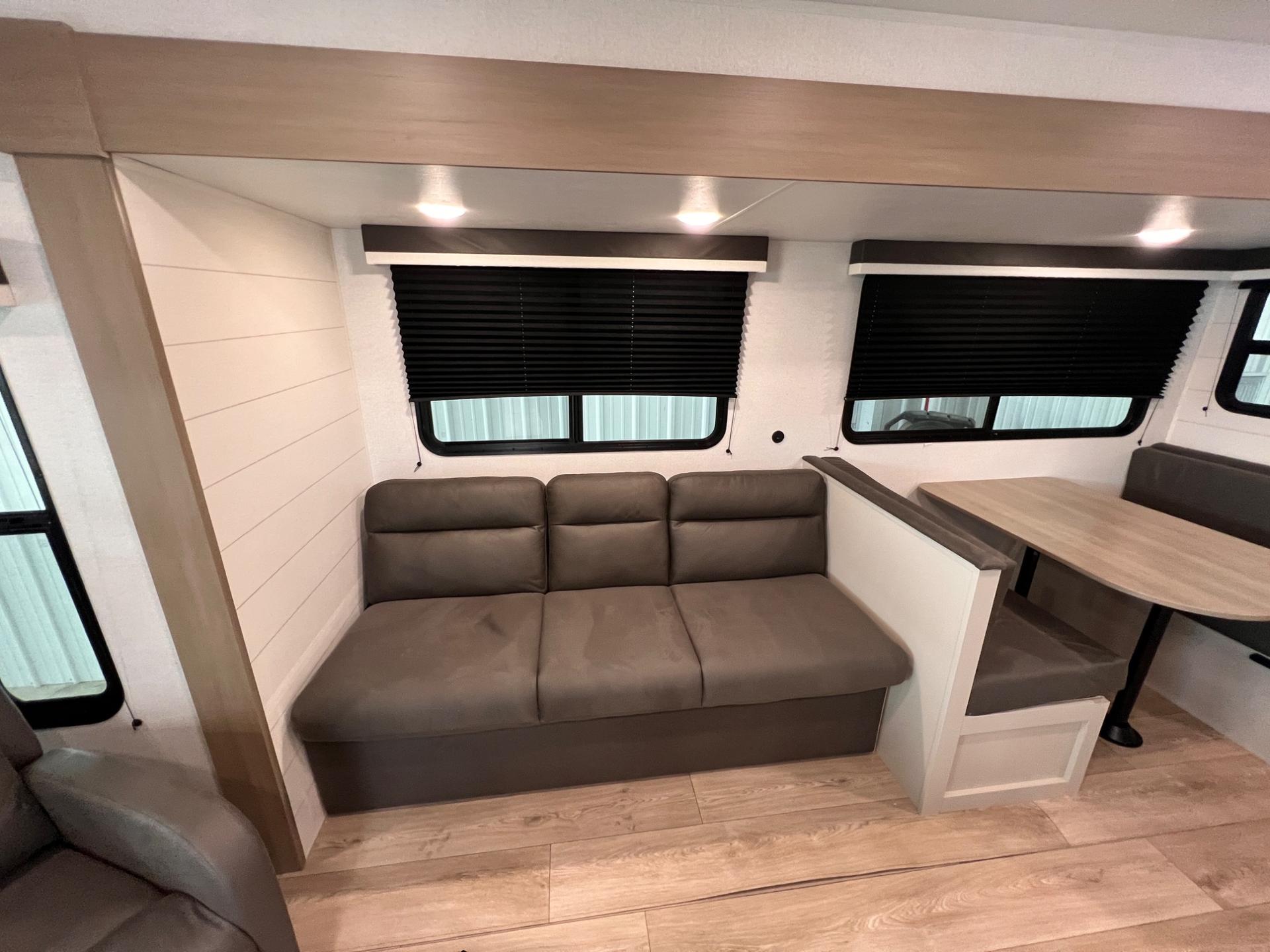 2027 Jayco 2027 Jayco Jay Flight - thumbnail 30