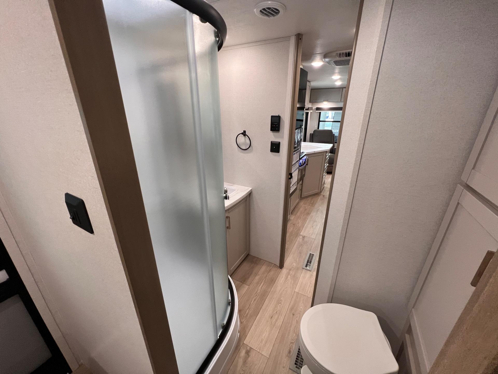 2027 Jayco 2027 Jayco Jay Flight - thumbnail 38
