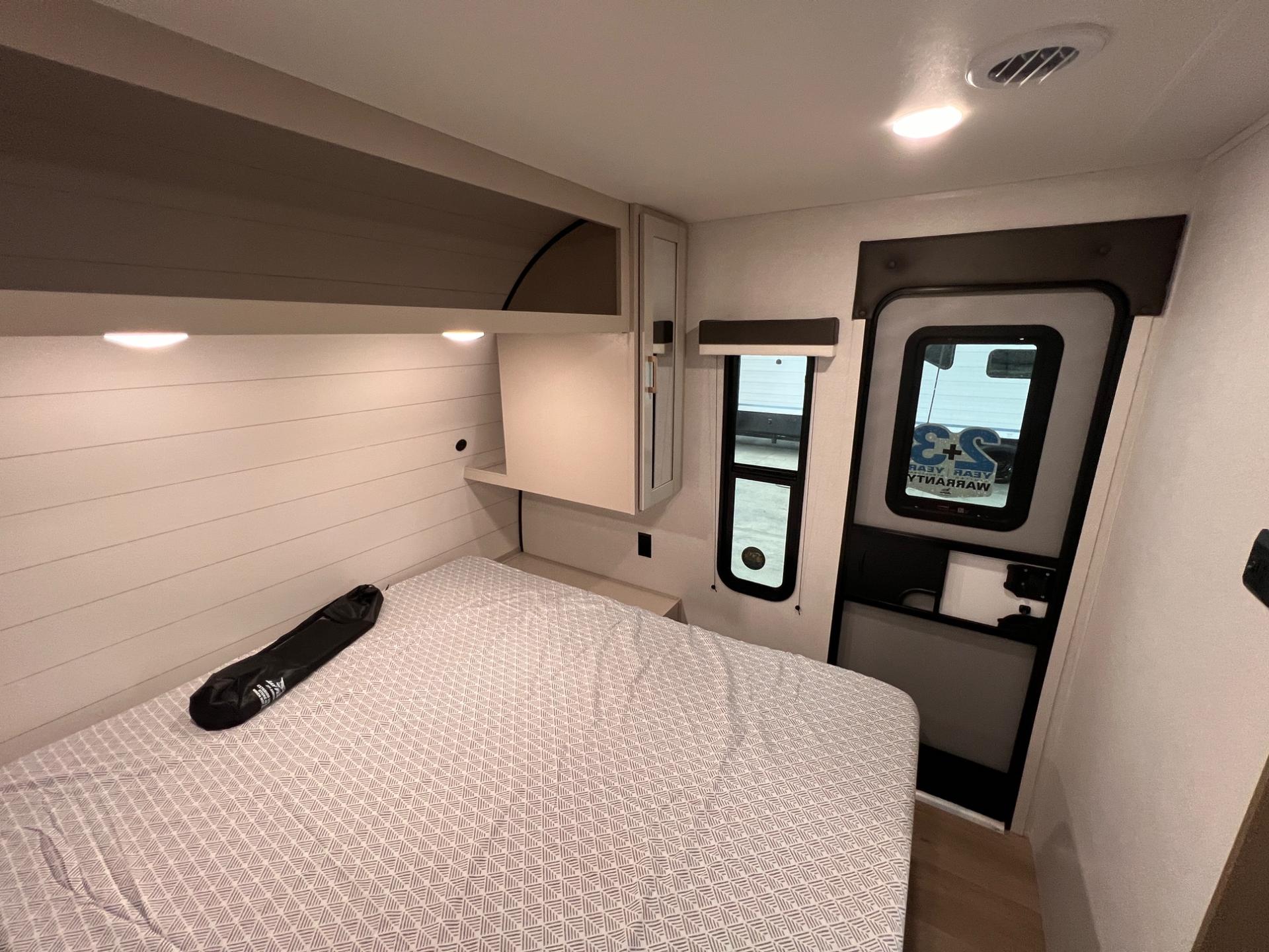 2027 Jayco 2027 Jayco Jay Flight - thumbnail 44