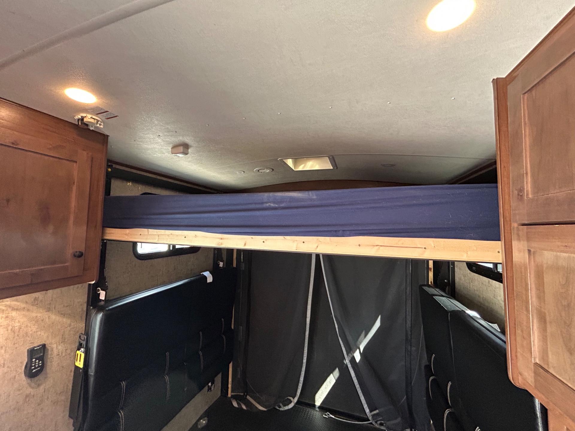 2019 Outdoors RV 2019 Outdoors RV Mountain Trax - thumbnail 16