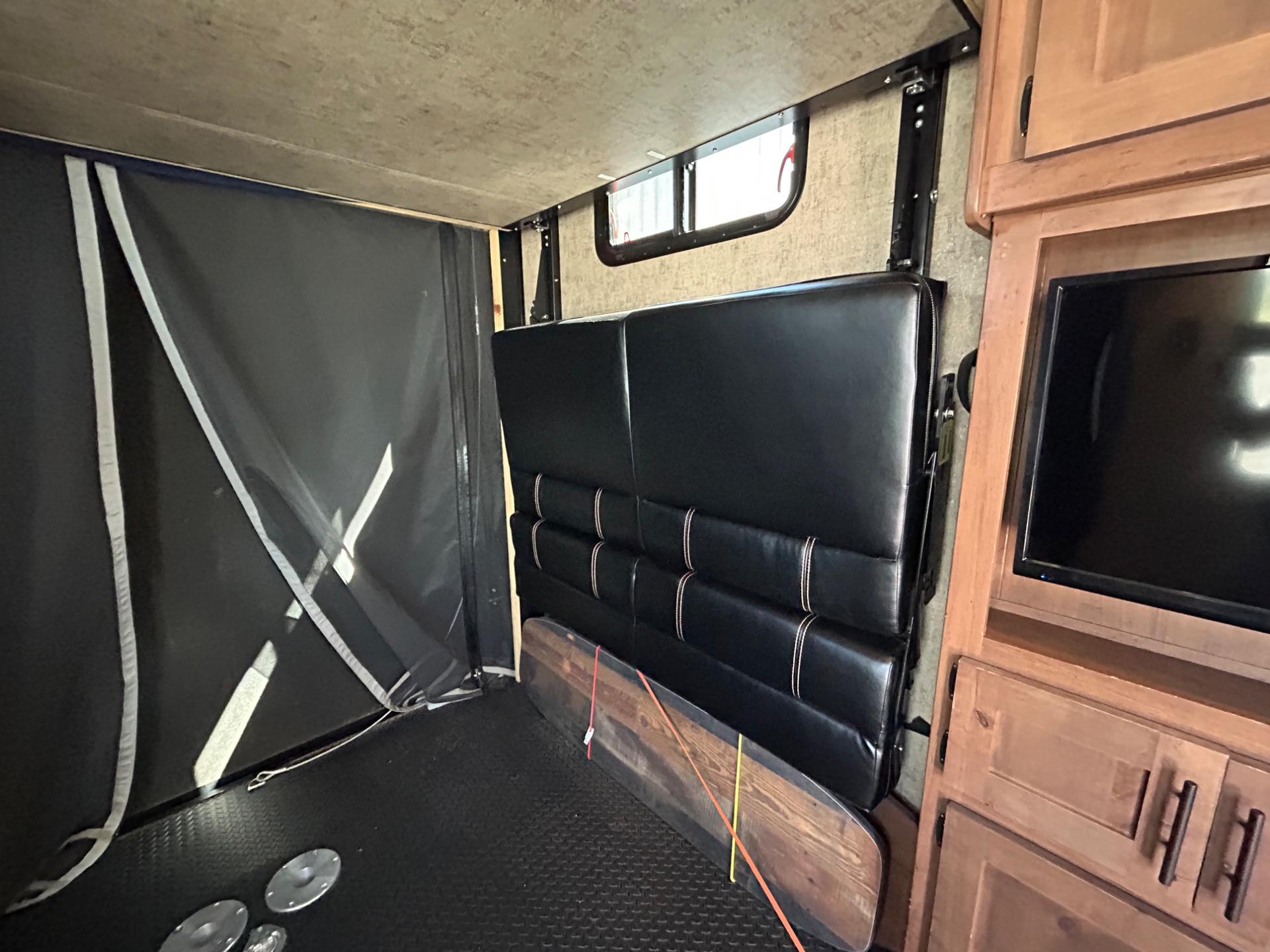 2019 Outdoors RV 2019 Outdoors RV Mountain Trax - thumbnail 14