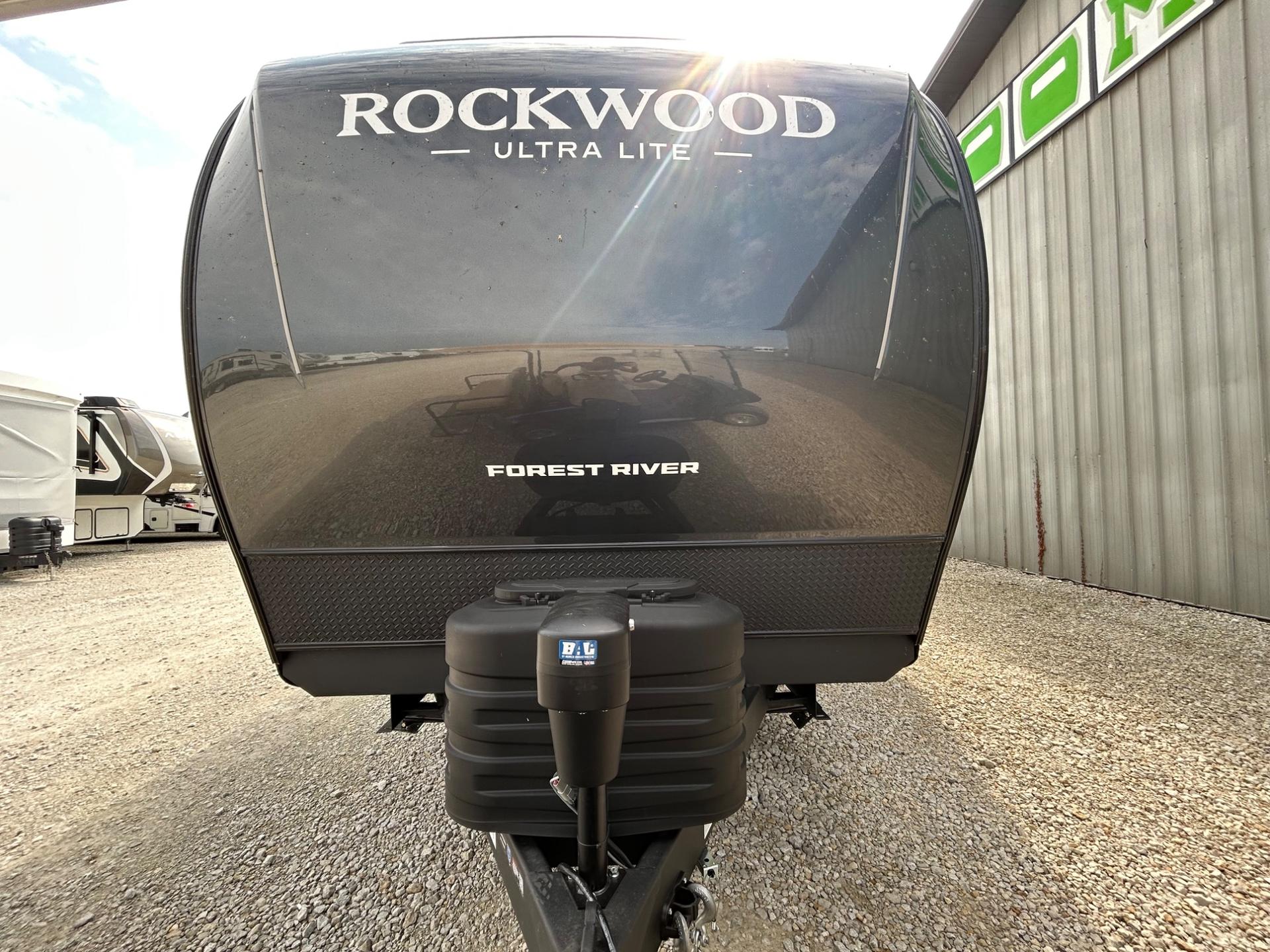 2027 Forest River 2027 Forest River Rockwood Ultra Lite - thumbnail 4