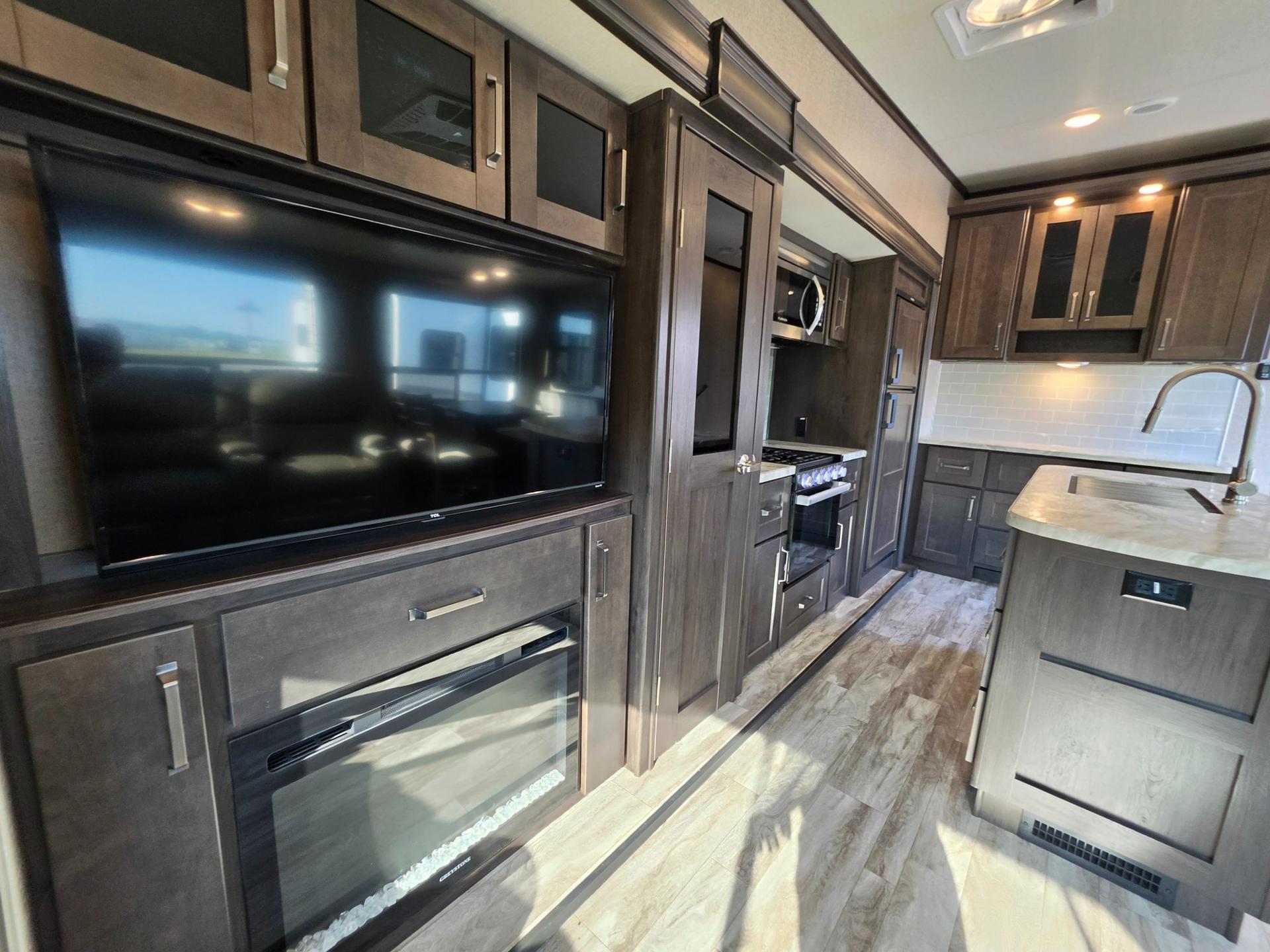2023 Forest River 2023 Forest River Salem Cruise Lite - thumbnail 81