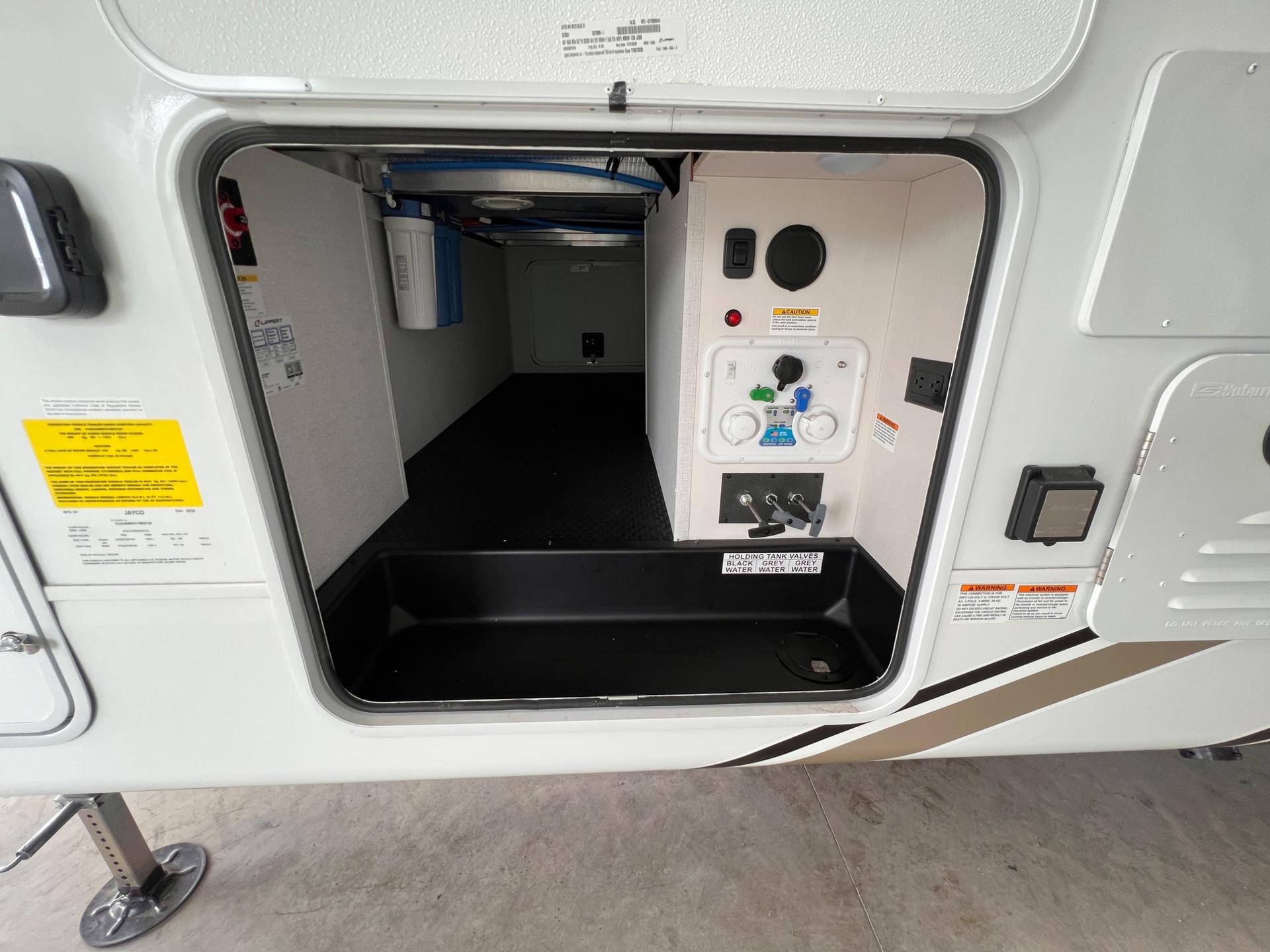 2027 Jayco 2027 Jayco Eagle - thumbnail 10