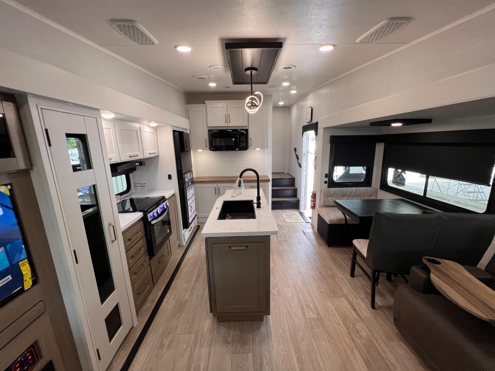 2027 Jayco 2027 Jayco Eagle - thumbnail 22