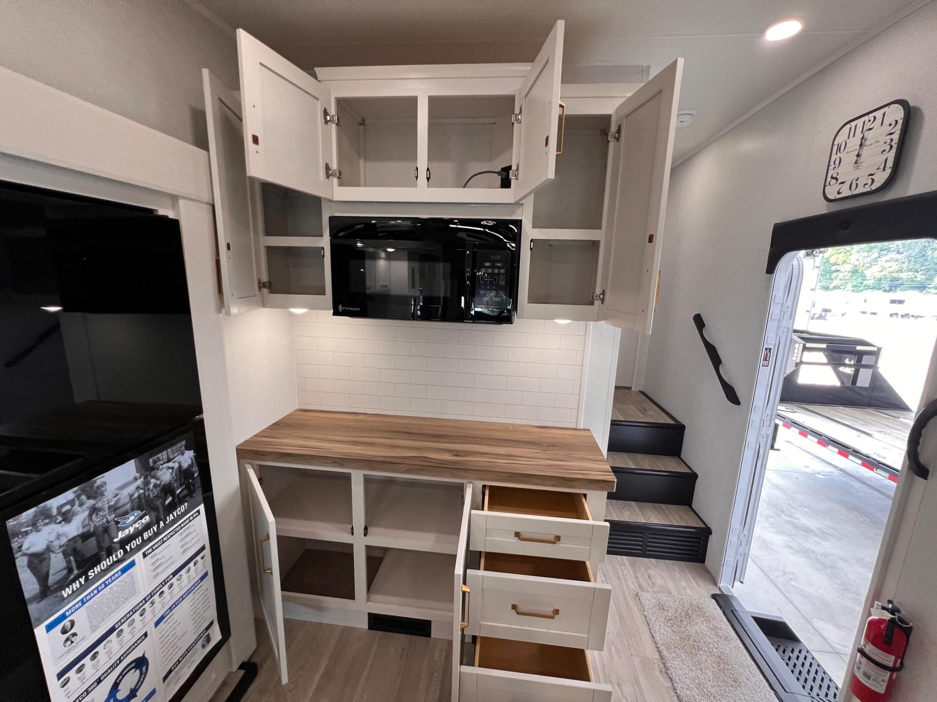2027 Jayco 2027 Jayco Eagle - thumbnail 25