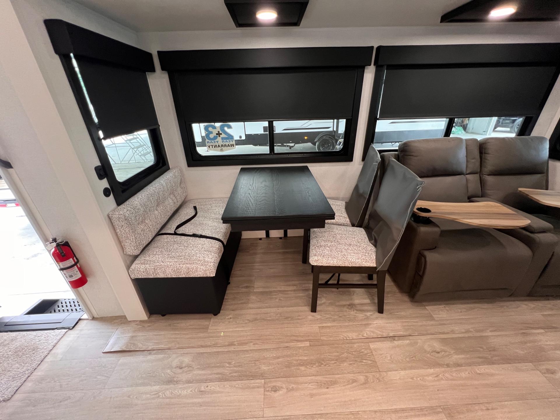 2027 Jayco 2027 Jayco Eagle - thumbnail 26