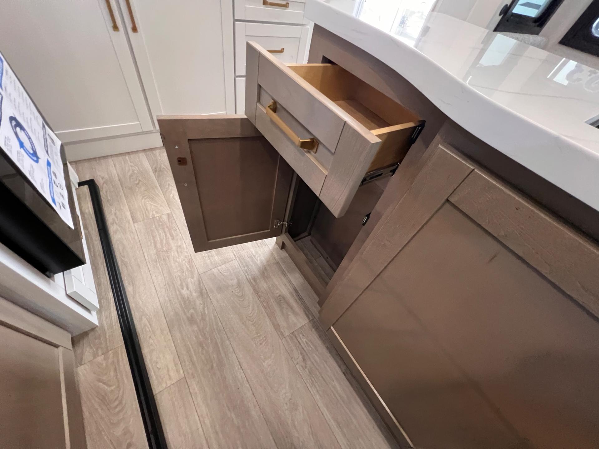 2027 Jayco 2027 Jayco Eagle - thumbnail 27