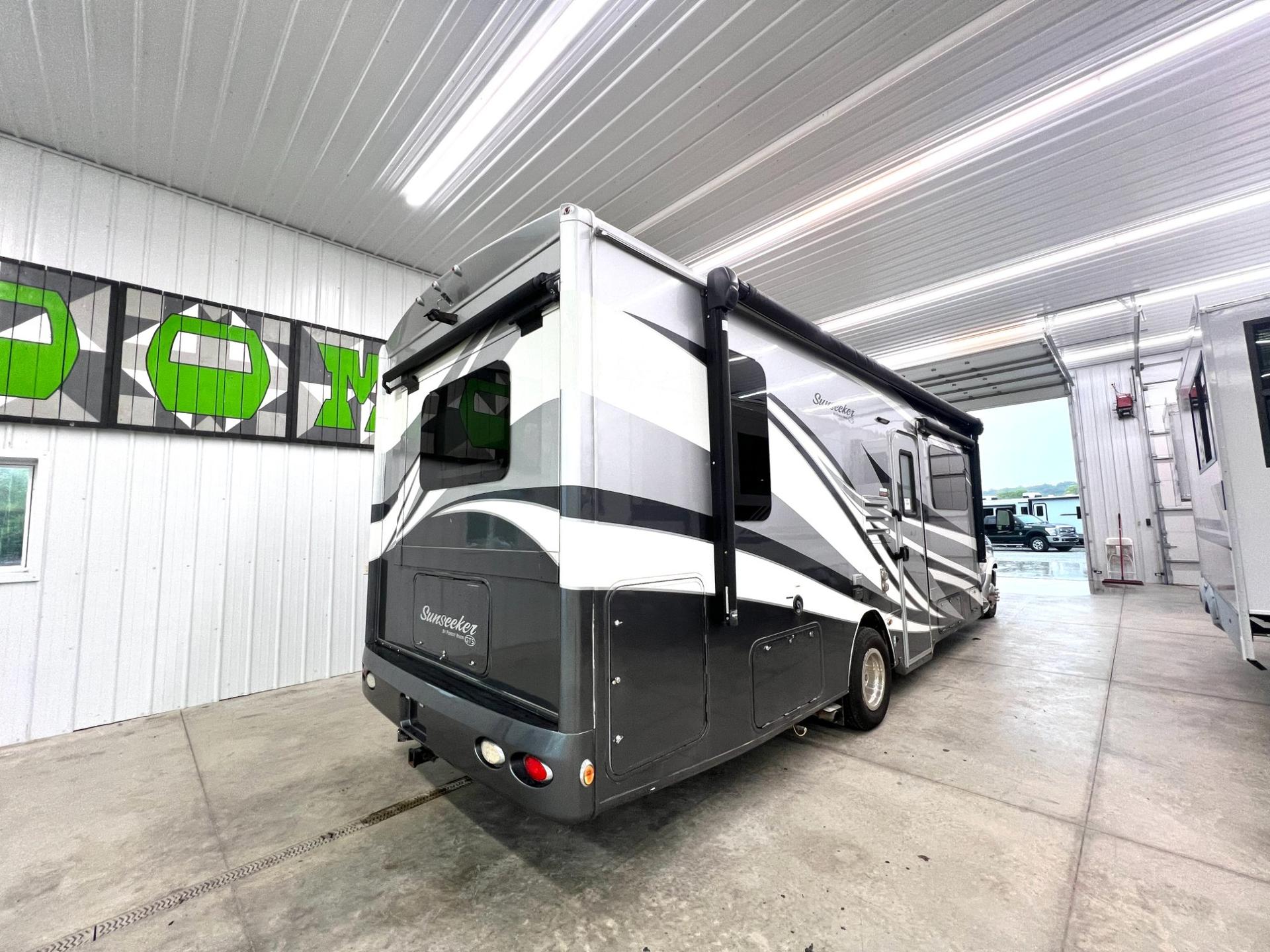 2019 Forest River 2019 Forest River Sunseeker - thumbnail 6