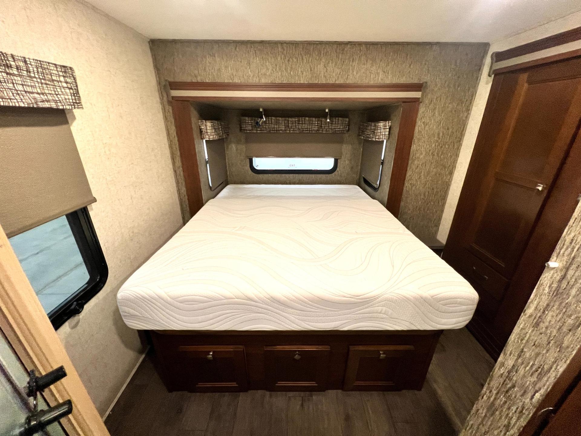 2019 Forest River 2019 Forest River Sunseeker - thumbnail 29