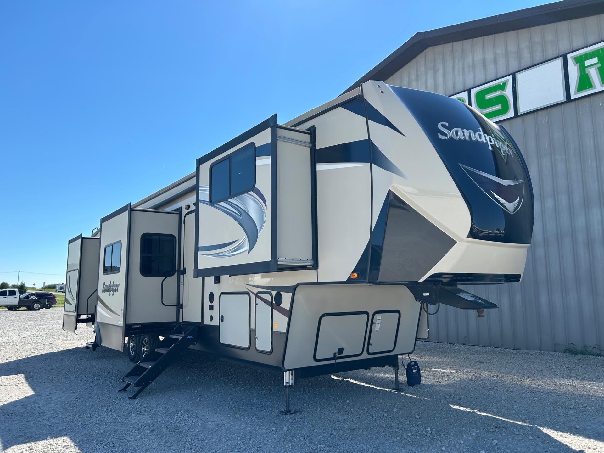 2020 Forest River Sandpiper 38FKOK