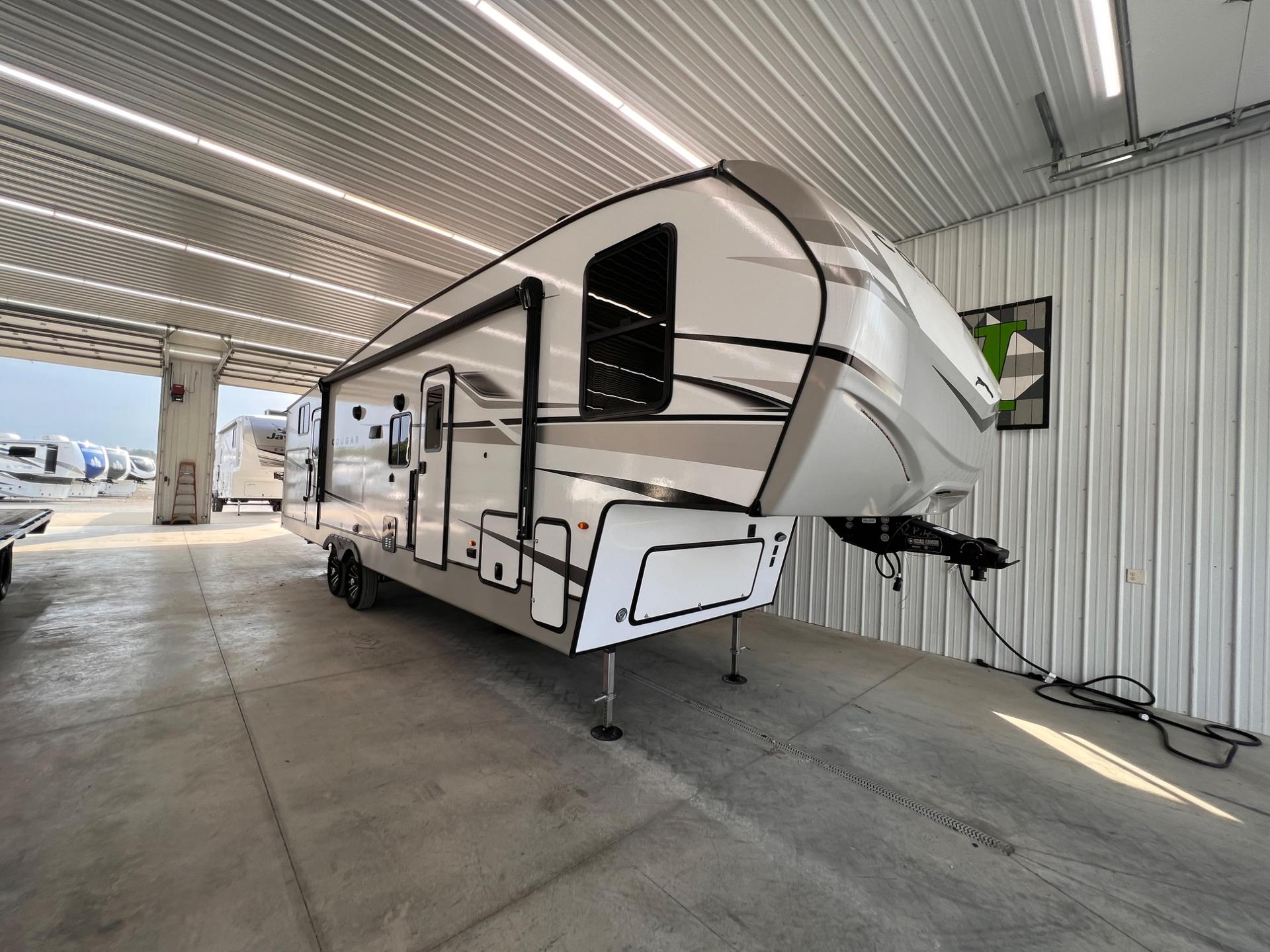 2025 Keystone 2025 Keystone Cougar Half-Ton - thumbnail 2