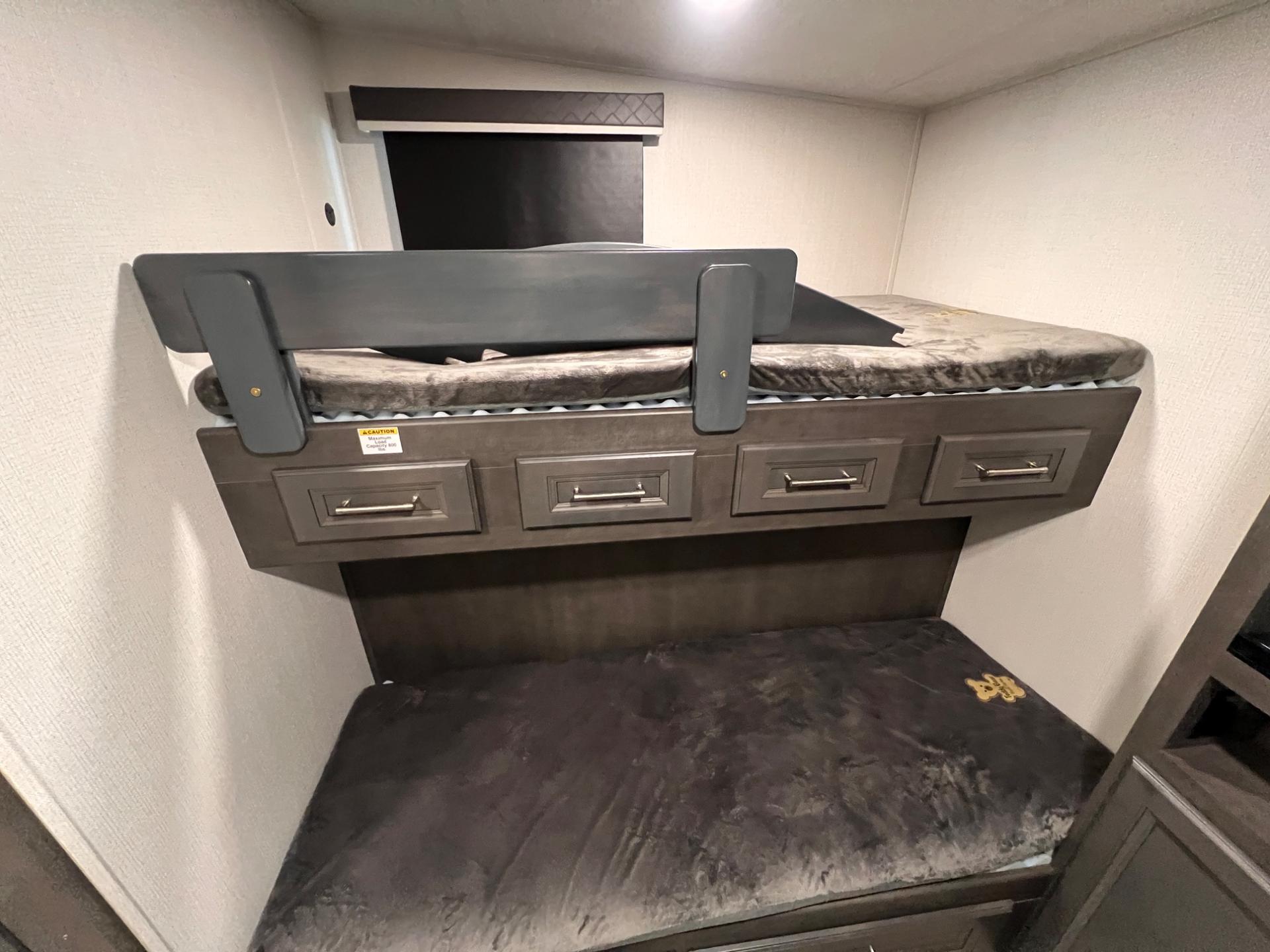 2025 Keystone 2025 Keystone Cougar Half-Ton - thumbnail 50