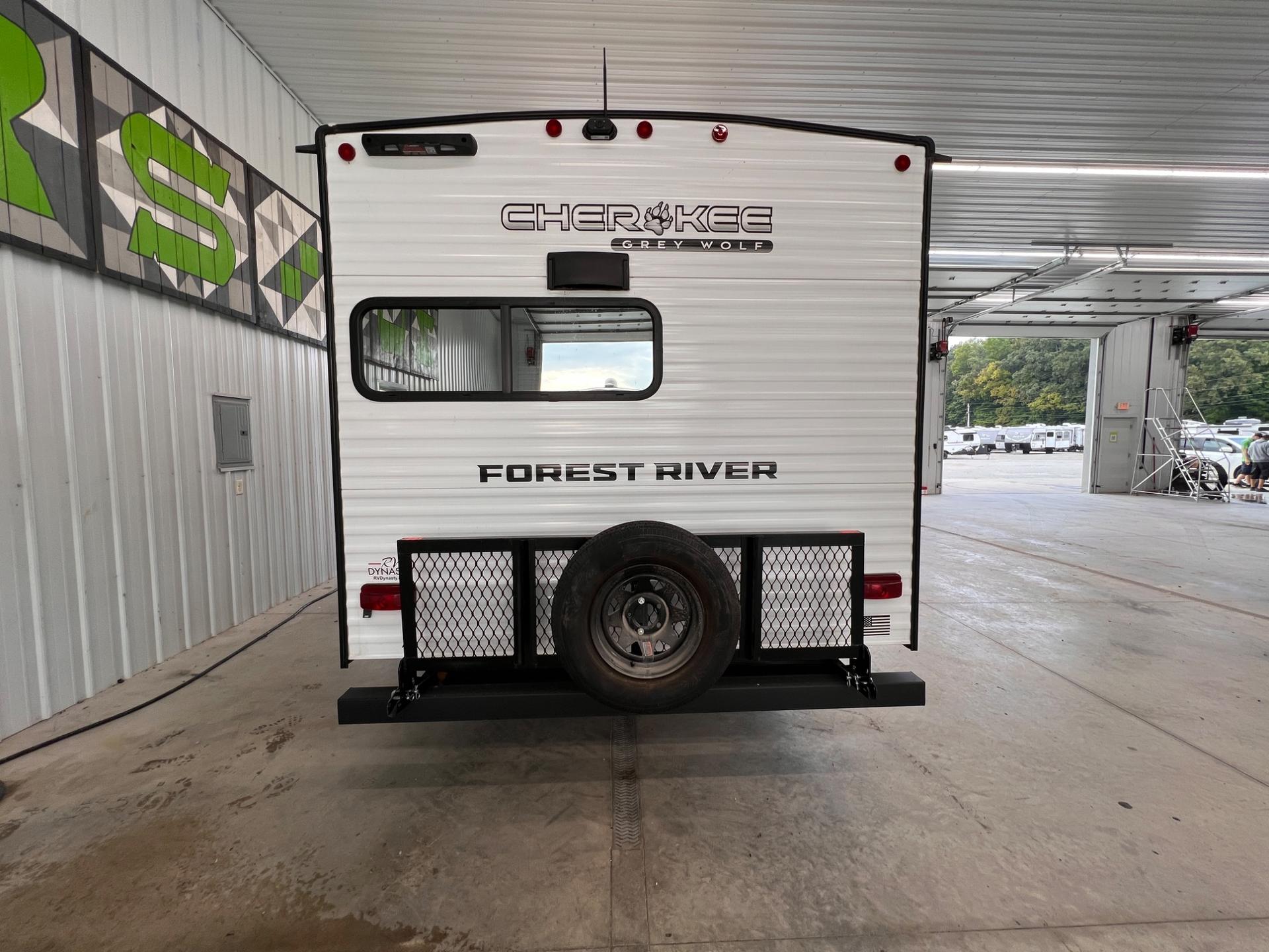 2025 Forest River 2025 Forest River Cherokee Grey Wolf - thumbnail 6