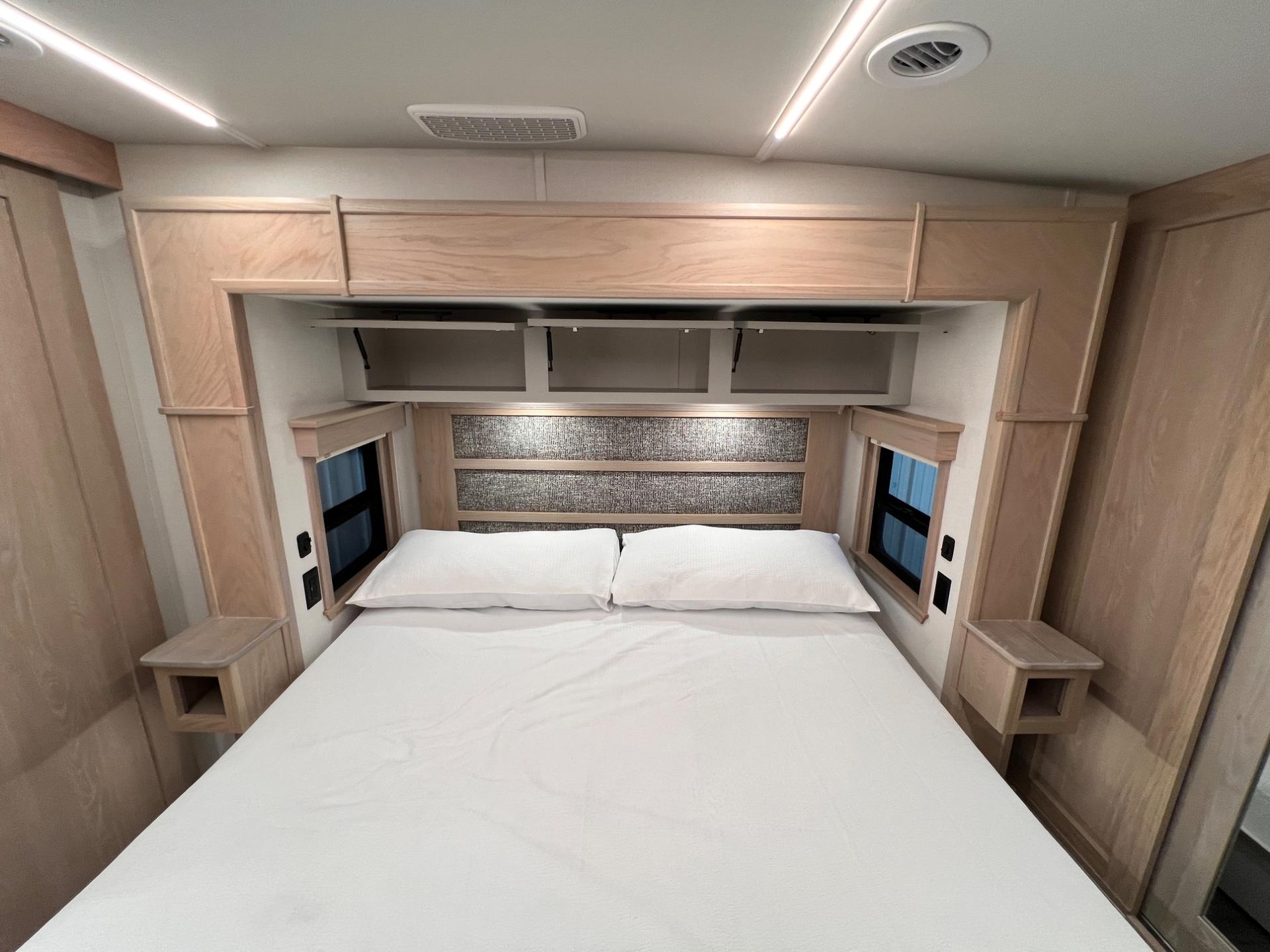 2025 DRV Luxury Suites 2025 DRV Luxury Suites FullHouse - thumbnail 43
