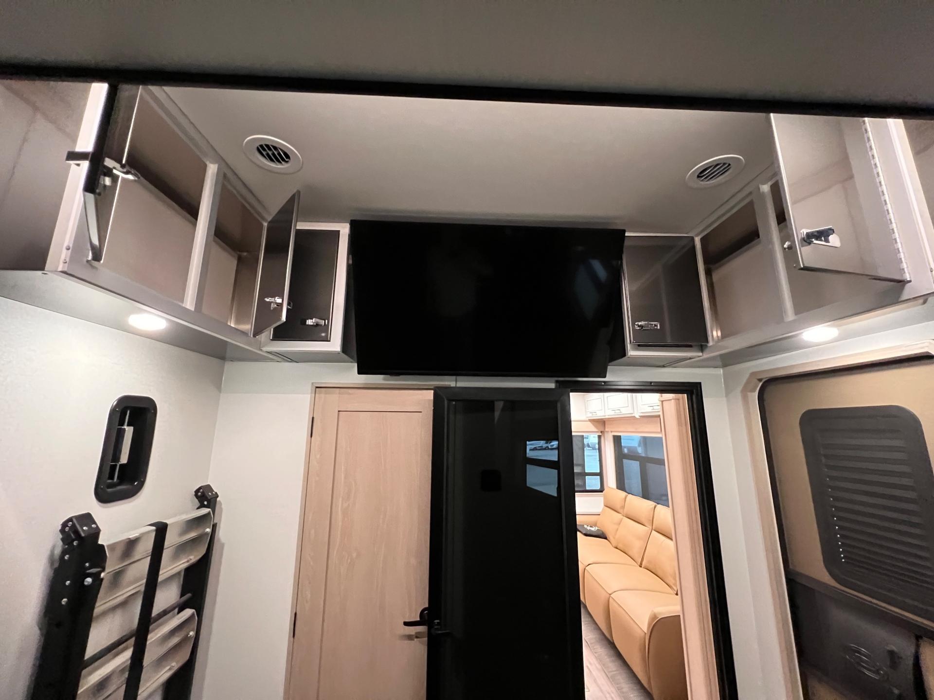 2025 DRV Luxury Suites 2025 DRV Luxury Suites FullHouse - thumbnail 51