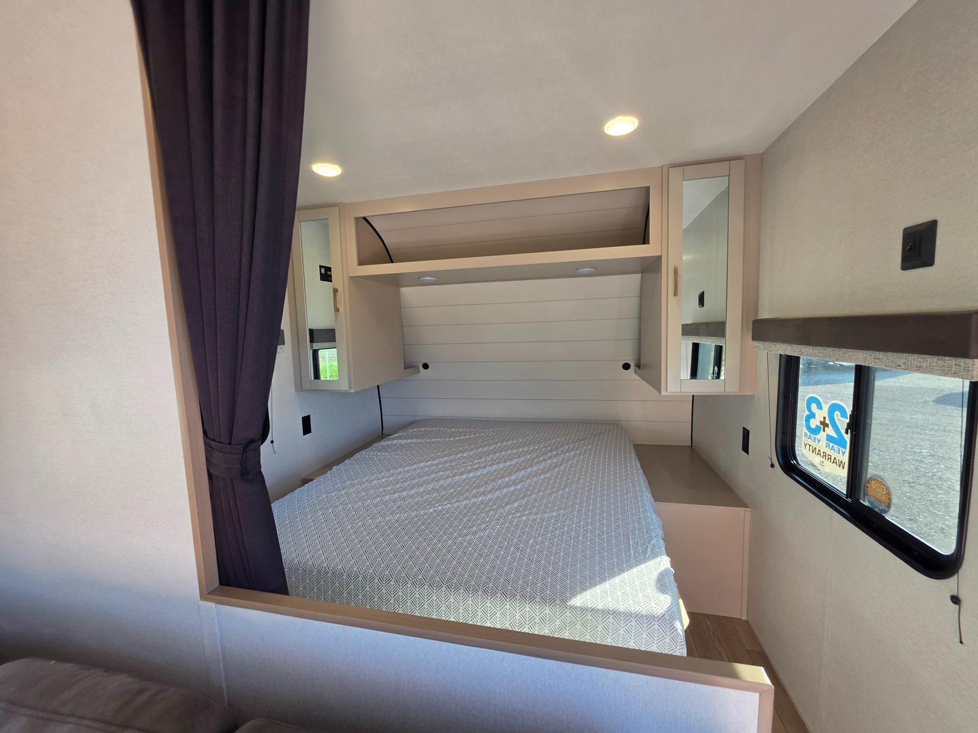 2027 Jayco 2027 Jayco Jay Flight - thumbnail 9