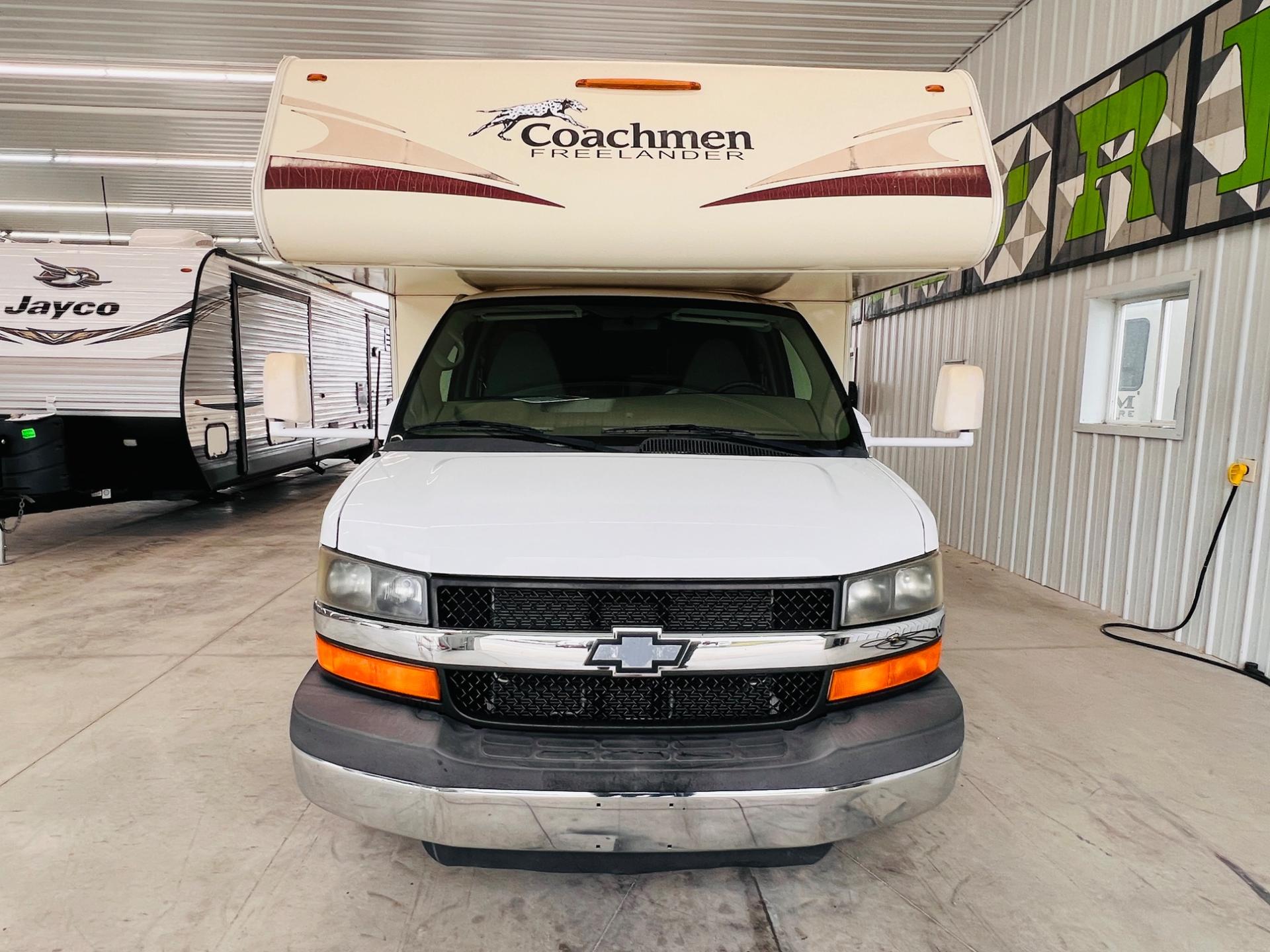 2016 Coachmen 2016 Coachmen Freelander - thumbnail 6