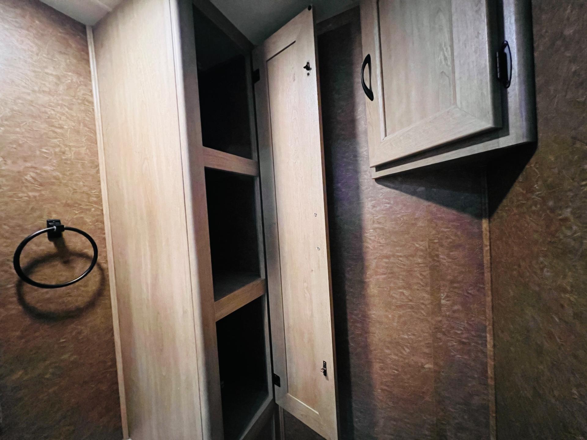 2016 Coachmen 2016 Coachmen Freelander - thumbnail 47