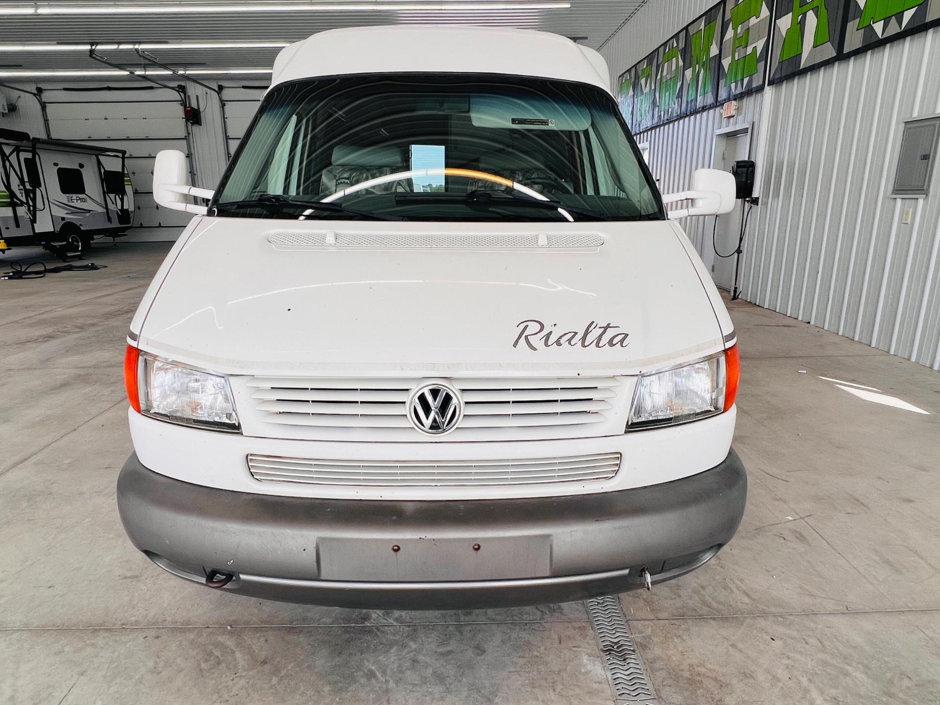 1999 Winnebago 1999 Winnebago Rialta - thumbnail 6