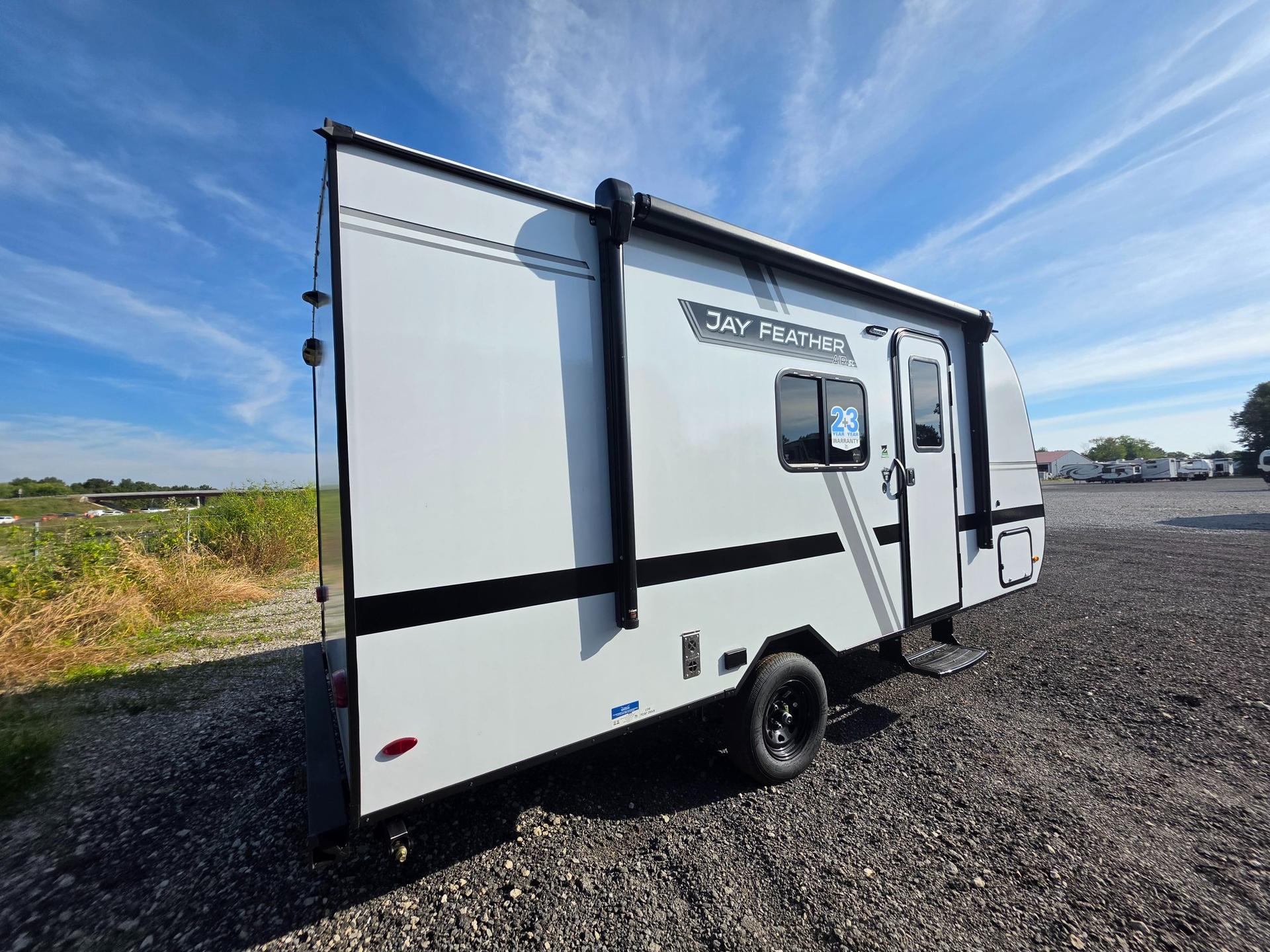 2027 Jayco 2027 Jayco Jay Feather Air SL - thumbnail 6