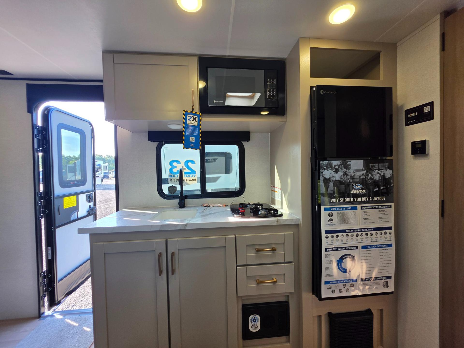 2027 Jayco 2027 Jayco Jay Feather Air SL - thumbnail 17