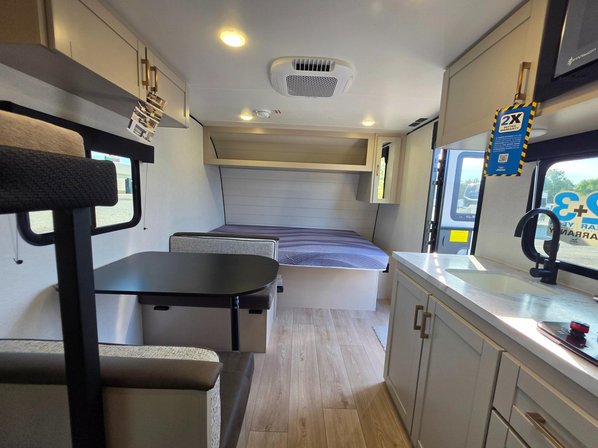 2027 Jayco 2027 Jayco Jay Feather Air SL - thumbnail 23
