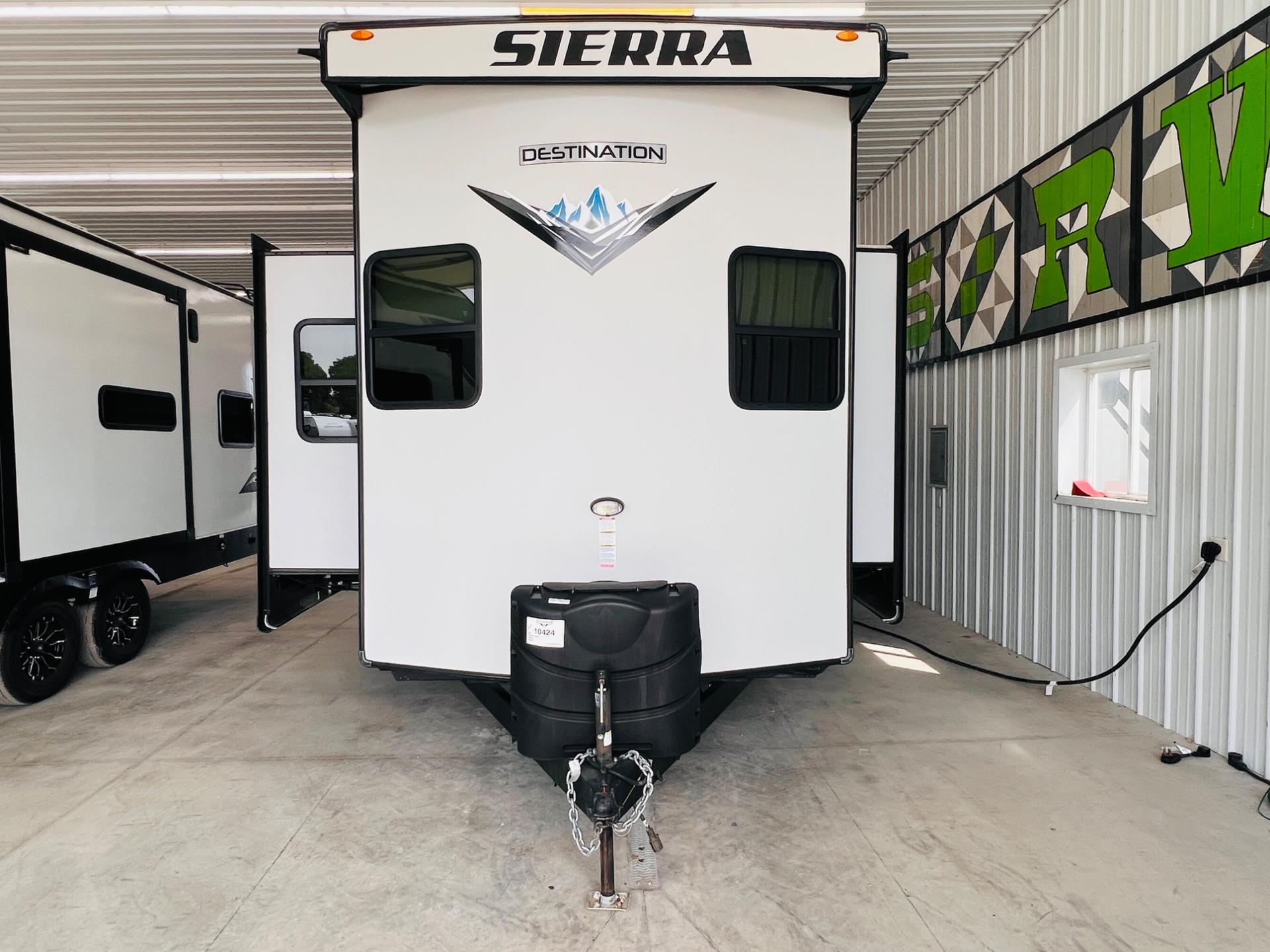 2022 Forest River 2022 Forest River Sierra Destination Trailers - thumbnail 3