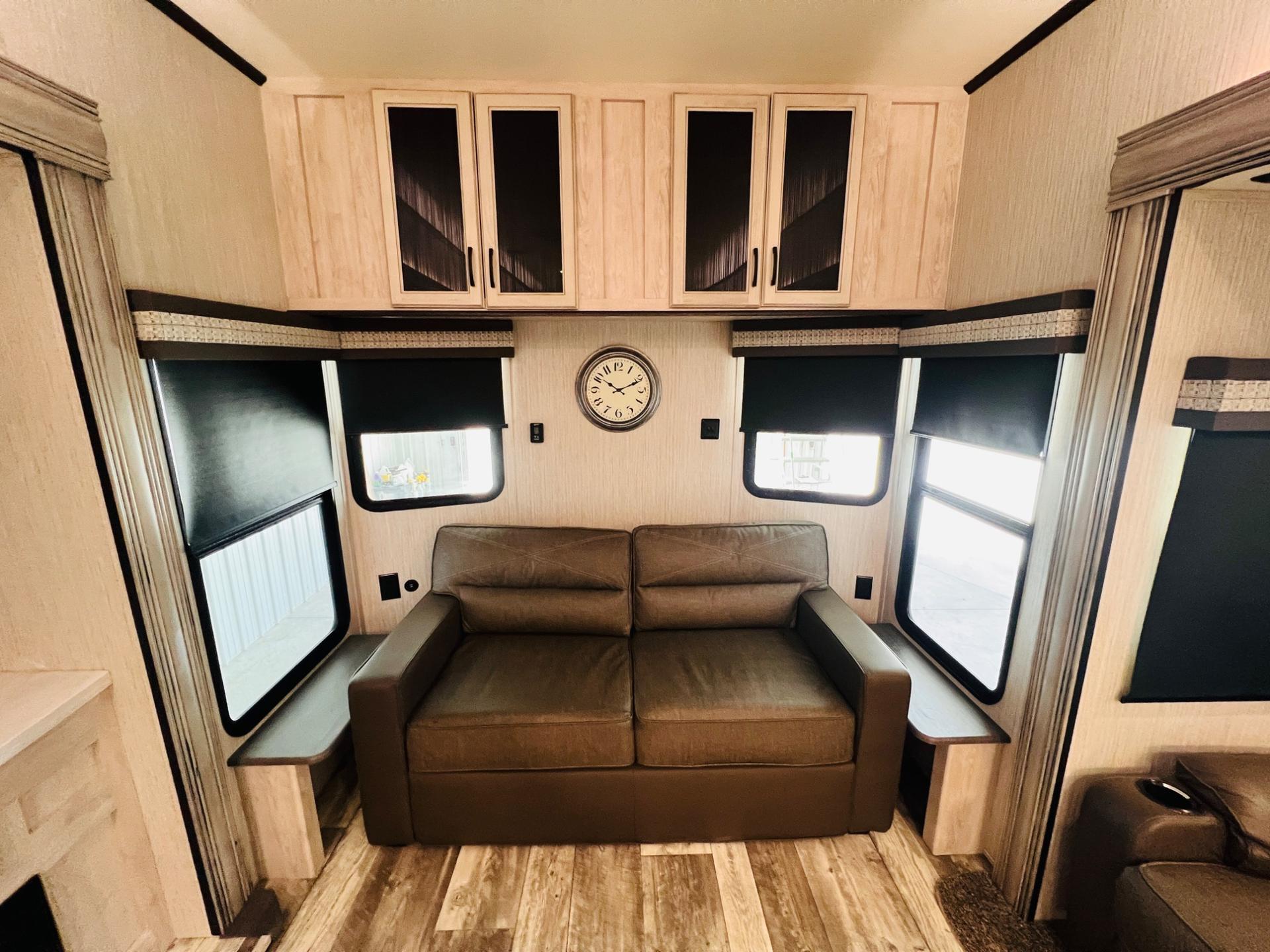 2022 Forest River 2022 Forest River Sierra Destination Trailers - thumbnail 24