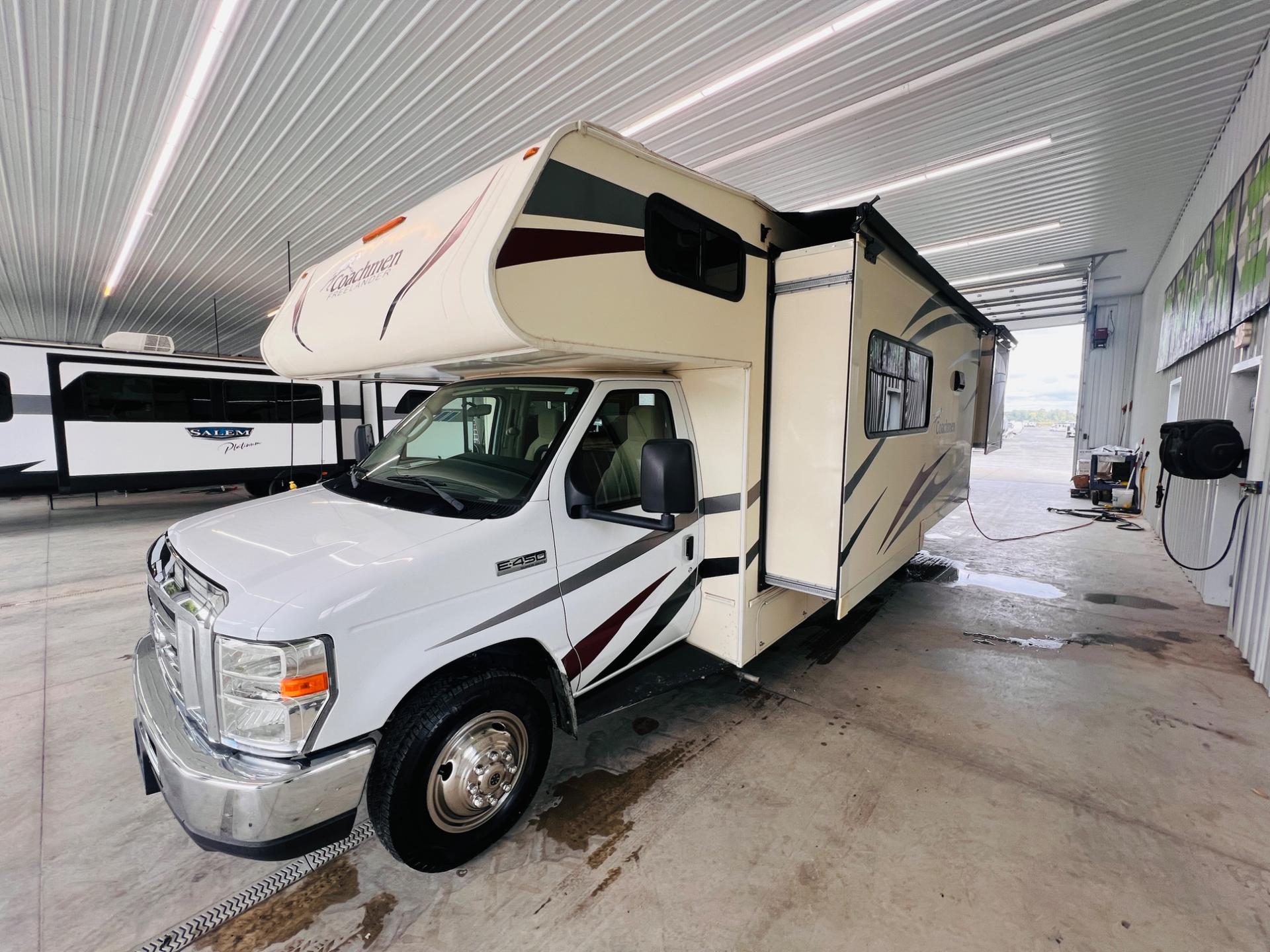 2019 Coachmen 2019 Coachmen Freelander - thumbnail 4
