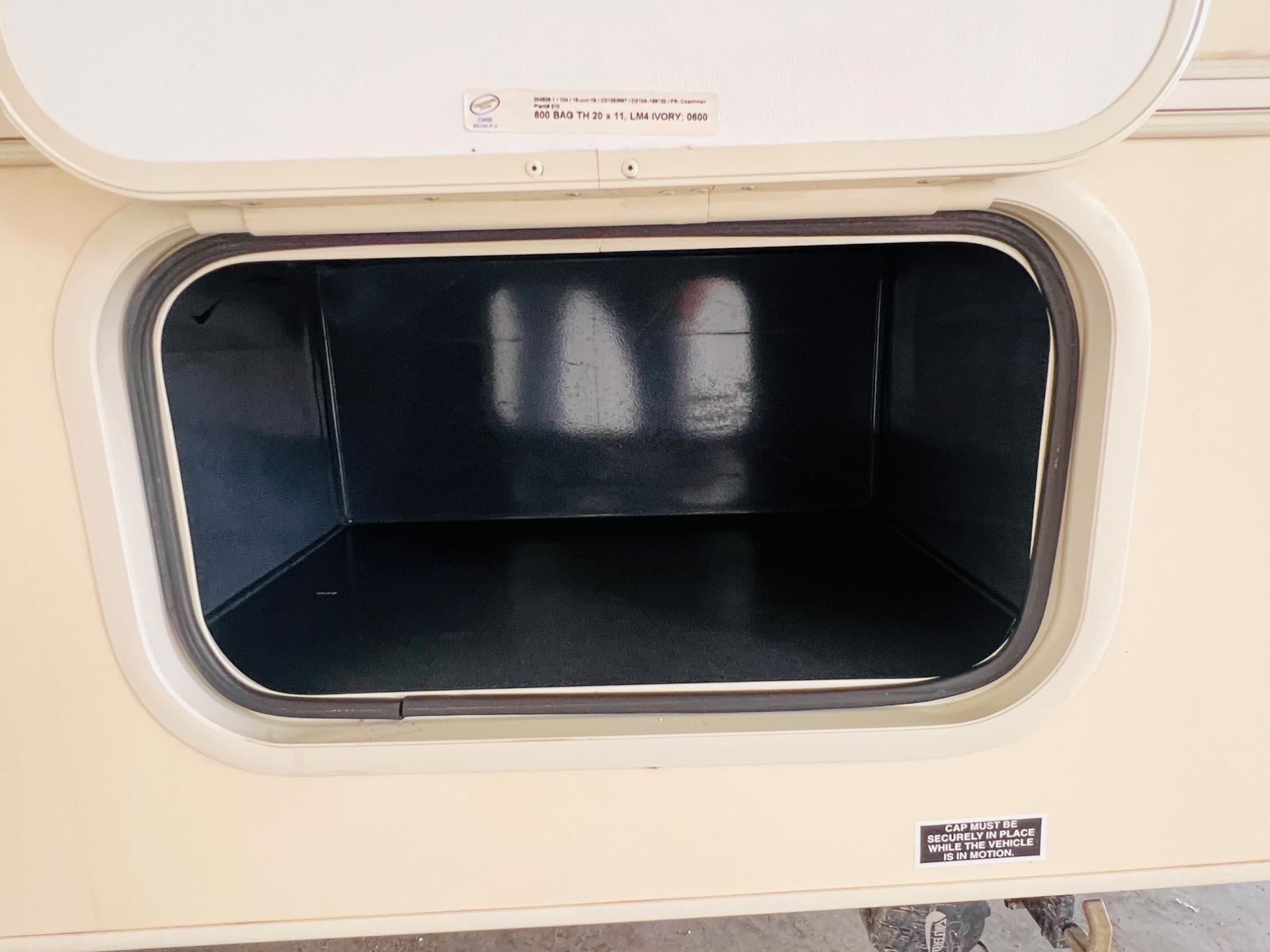 2019 Coachmen 2019 Coachmen Freelander - thumbnail 16