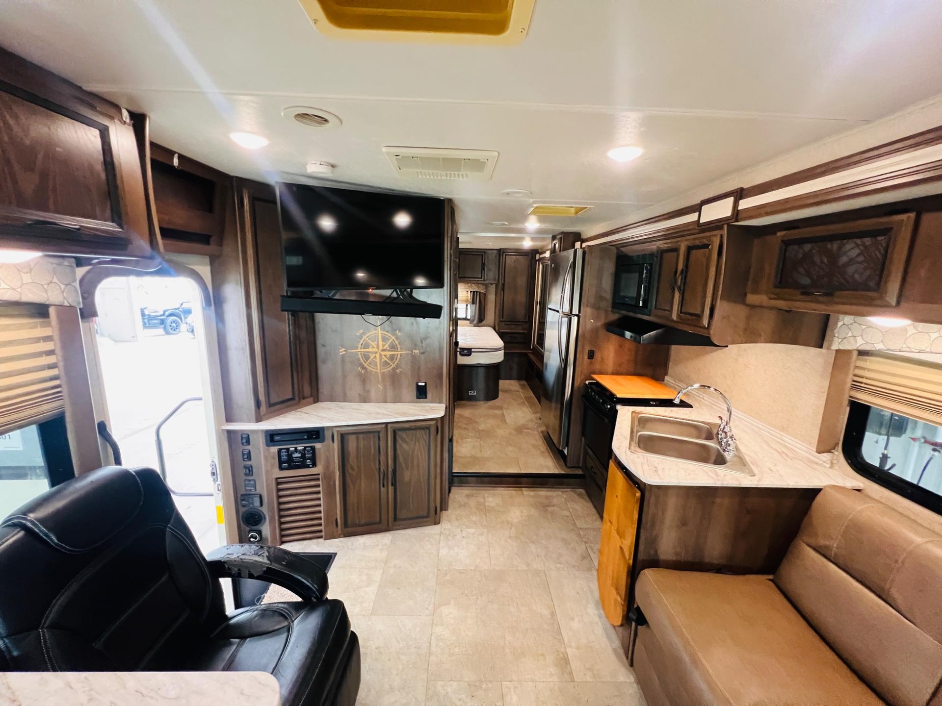 2019 Coachmen 2019 Coachmen Freelander - thumbnail 26