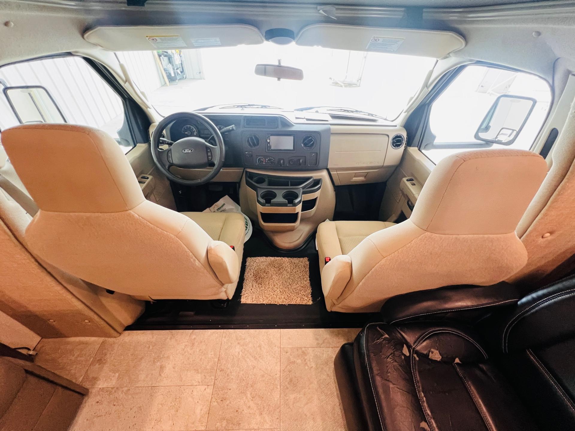2019 Coachmen 2019 Coachmen Freelander - thumbnail 18