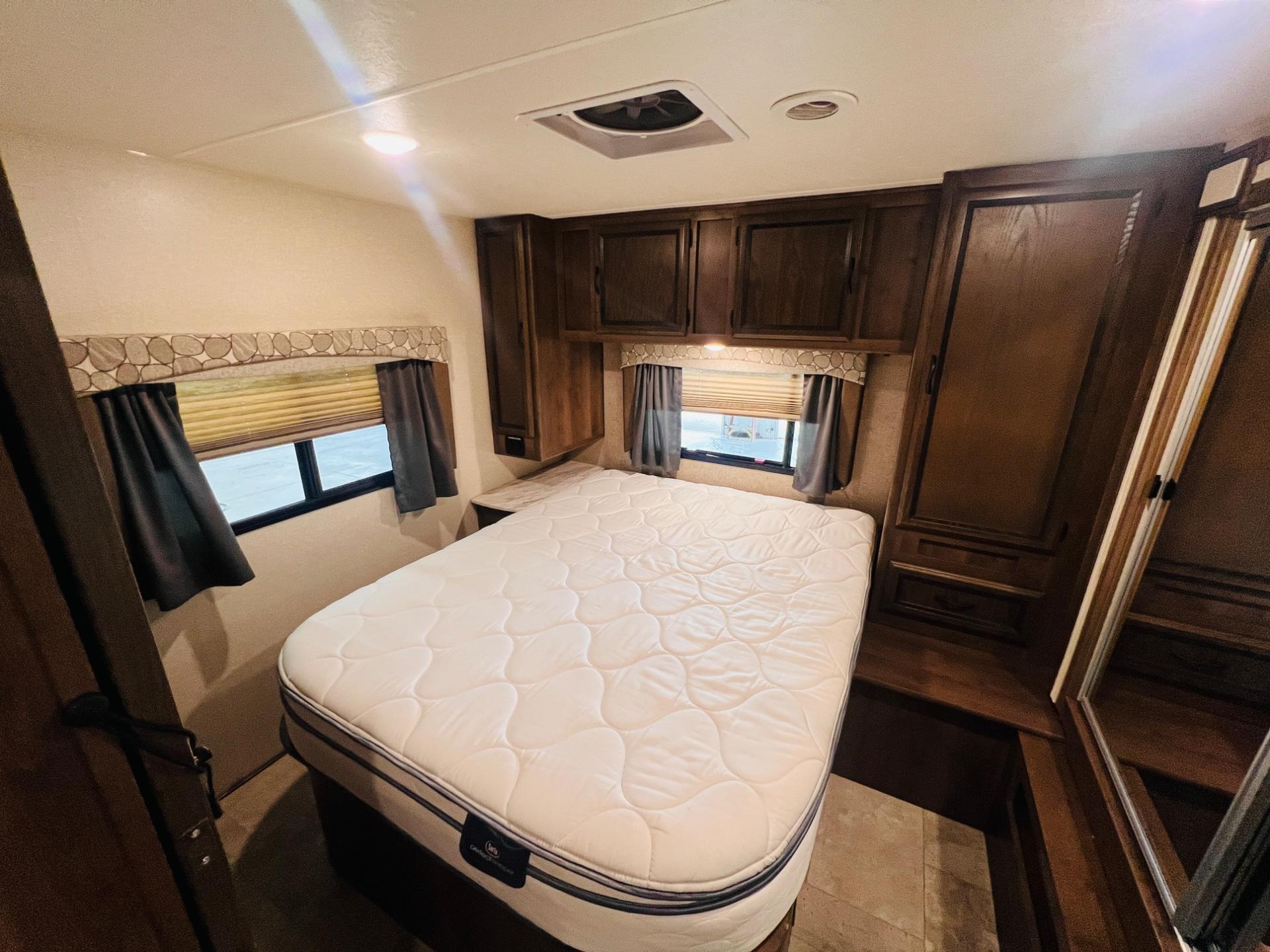 2019 Coachmen 2019 Coachmen Freelander - thumbnail 47