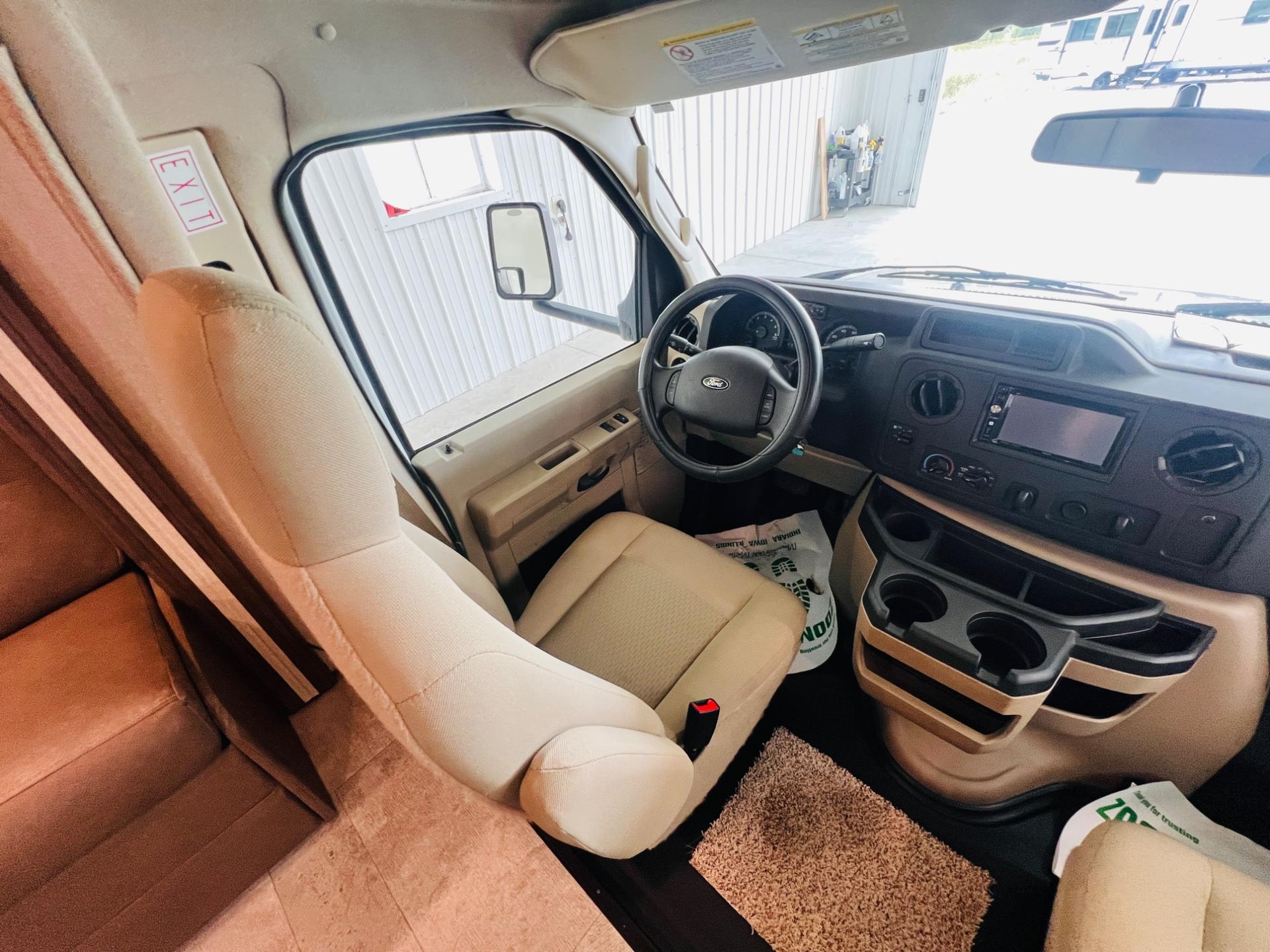 2019 Coachmen 2019 Coachmen Freelander - thumbnail 21