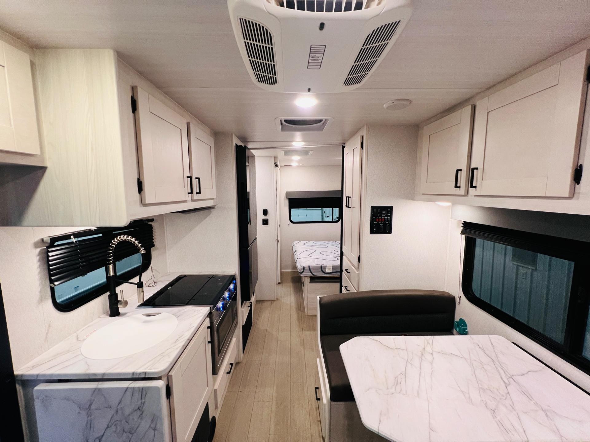 2020 Entegra Coach 2020 Entegra Coach Odyssey - thumbnail 28