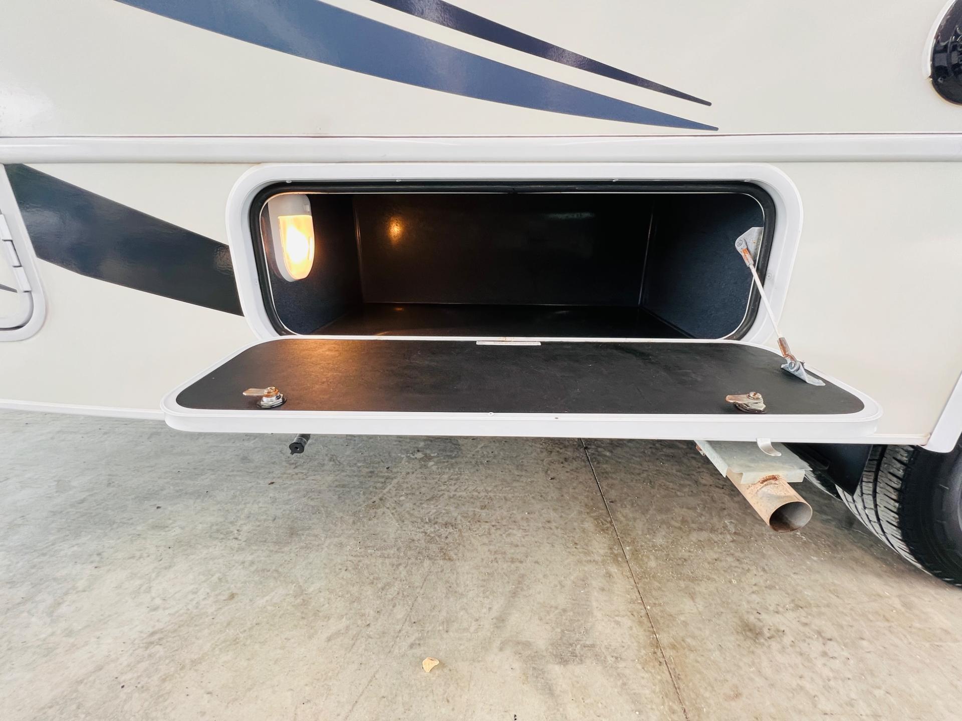 2020 Entegra Coach 2020 Entegra Coach Odyssey - thumbnail 18