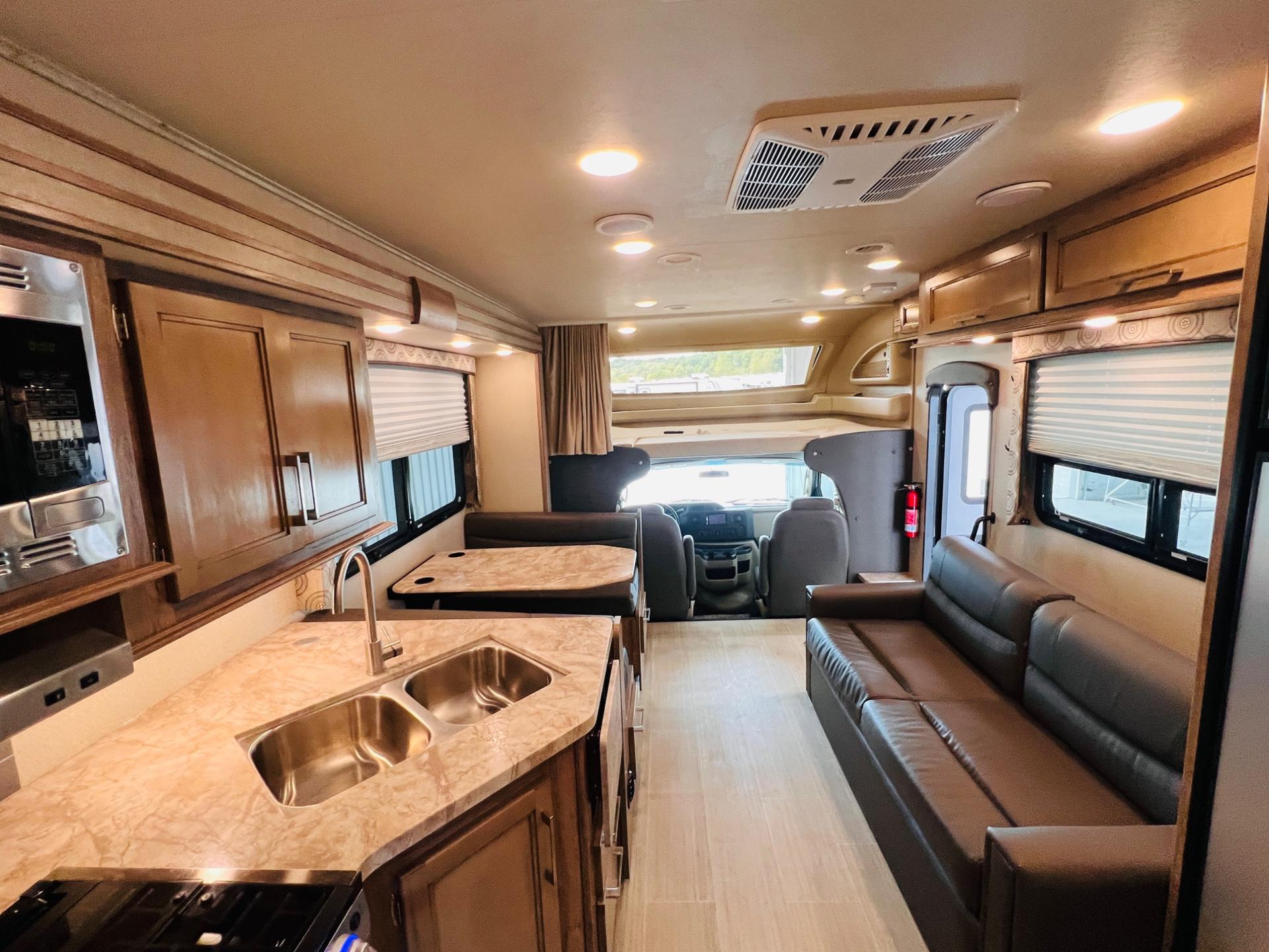 2020 Entegra Coach 2020 Entegra Coach Odyssey - thumbnail 31