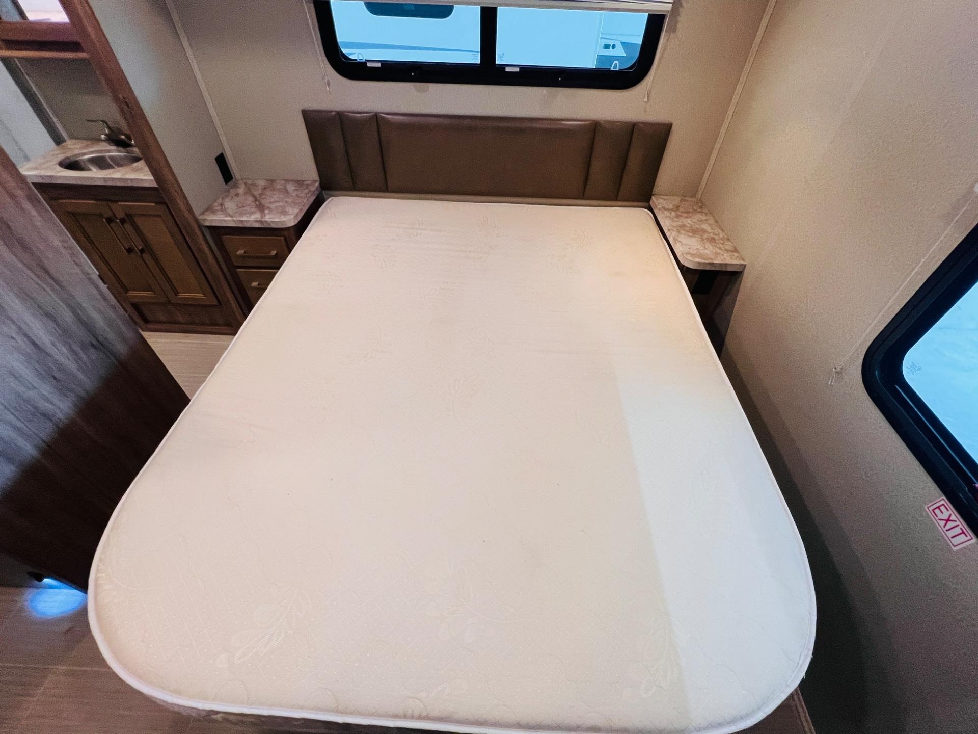 2020 Entegra Coach 2020 Entegra Coach Odyssey - thumbnail 51