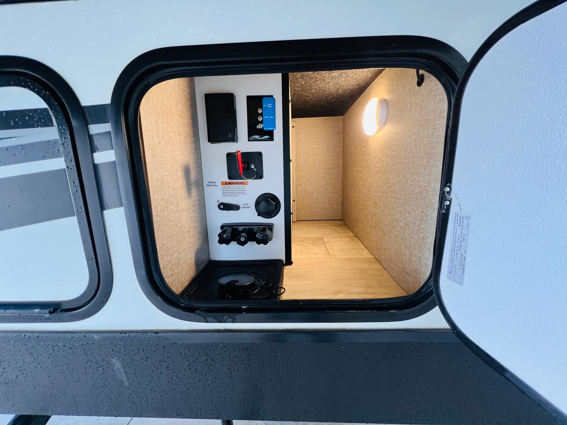 2020 Grand Design 2020 Grand Design Momentum G-Class - thumbnail 7
