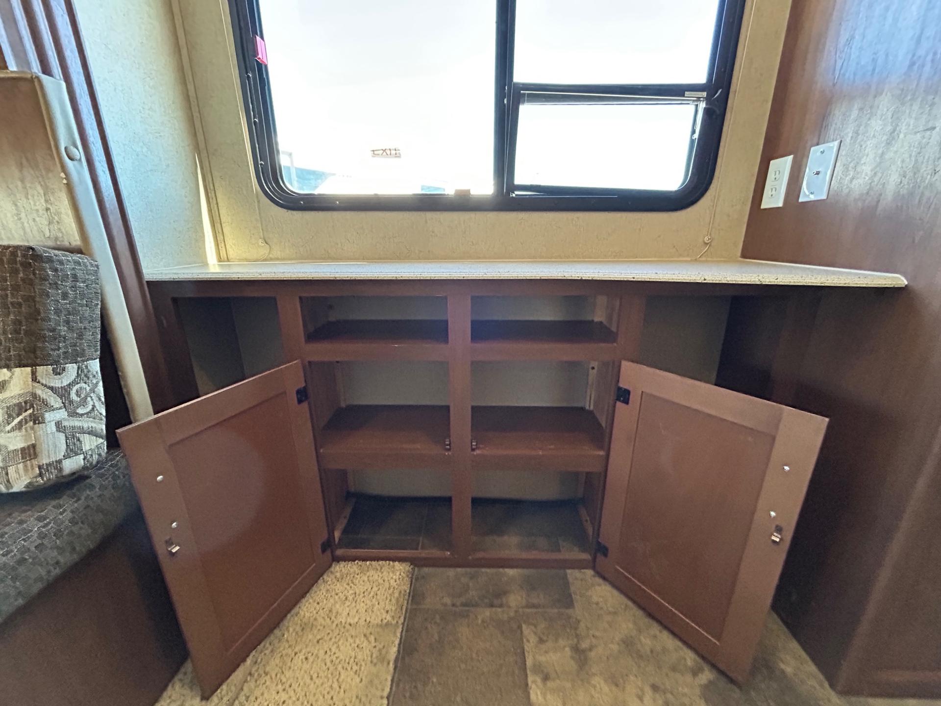 2015 Coachmen 2015 Coachmen Freedom Express - thumbnail 40