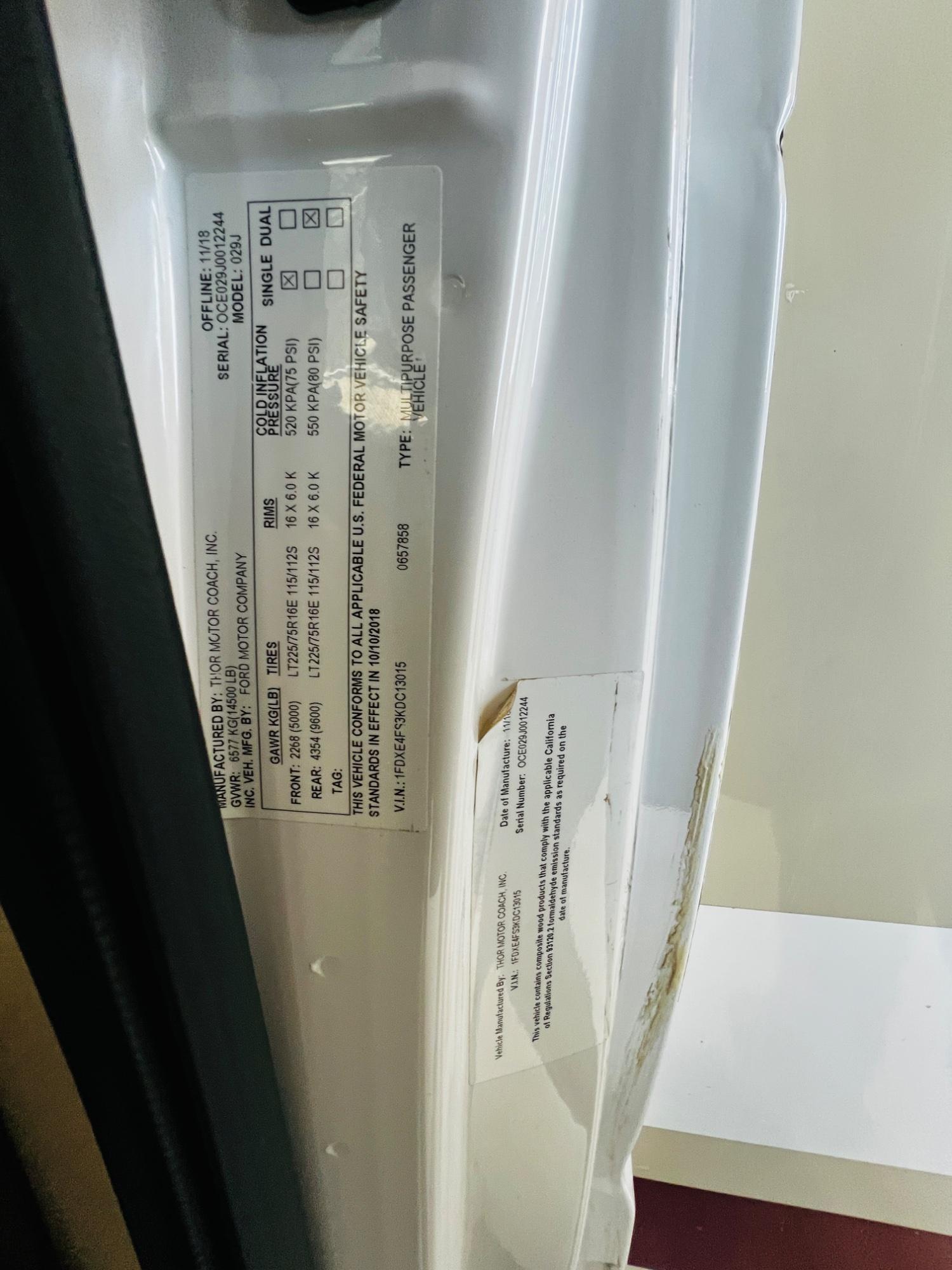 2019 Thor Motor Coach 2019 Thor Motor Coach Outlaw - thumbnail 9