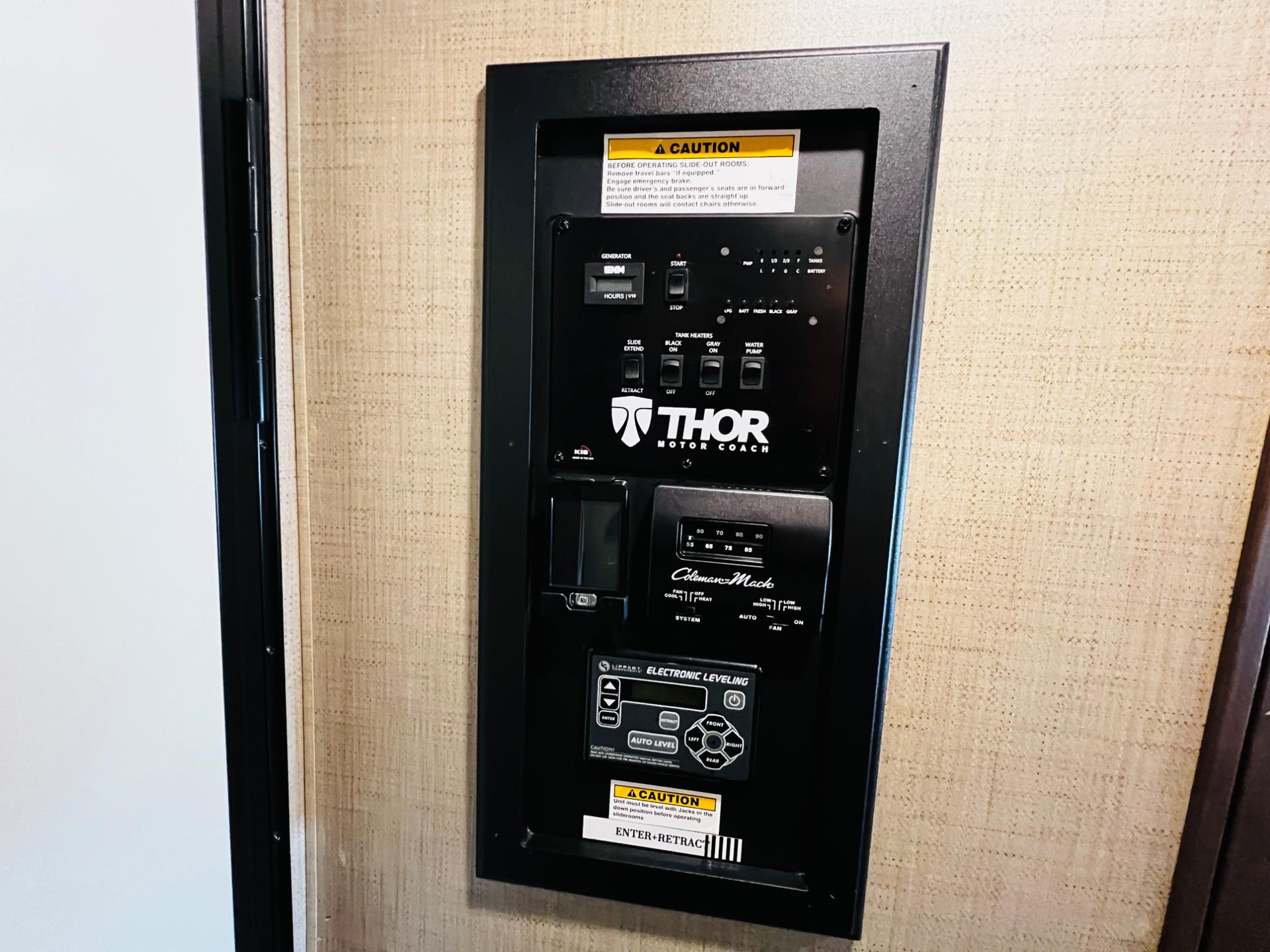 2019 Thor Motor Coach 2019 Thor Motor Coach Outlaw - thumbnail 33