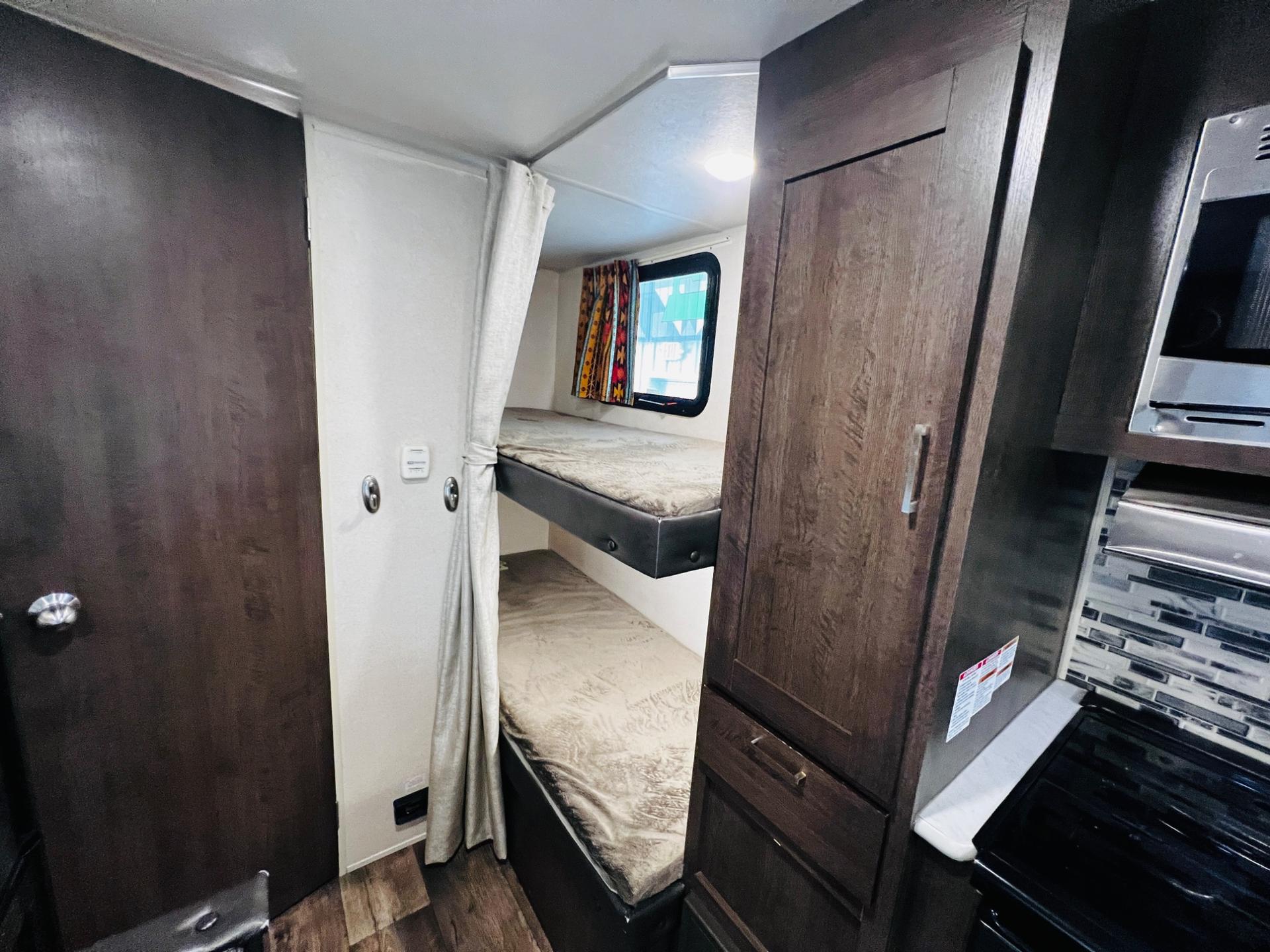 2019 Forest River 2019 Forest River Salem Cruise Lite - thumbnail 27
