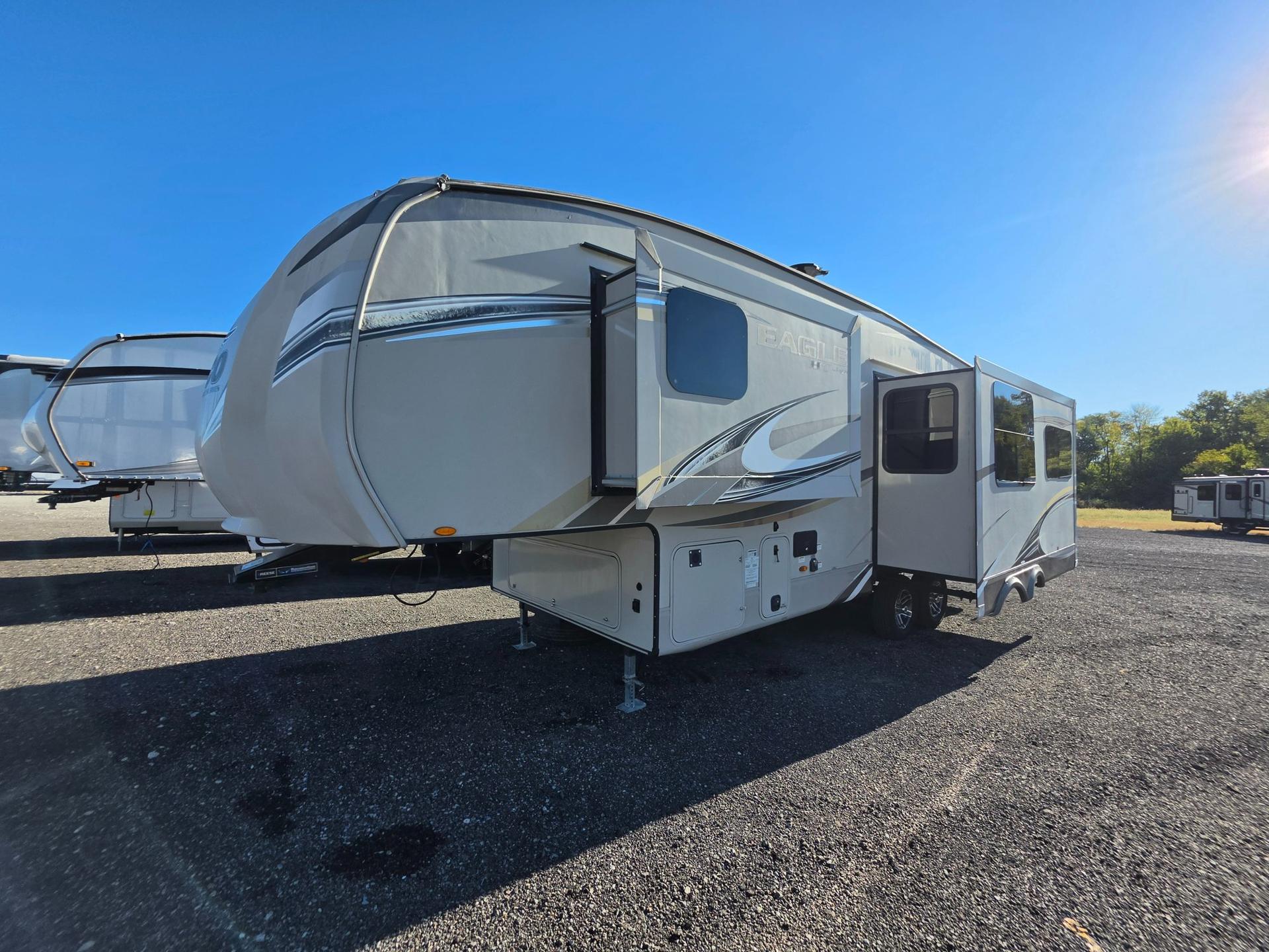 2018 Jayco 2018 Jayco Eagle - thumbnail 4