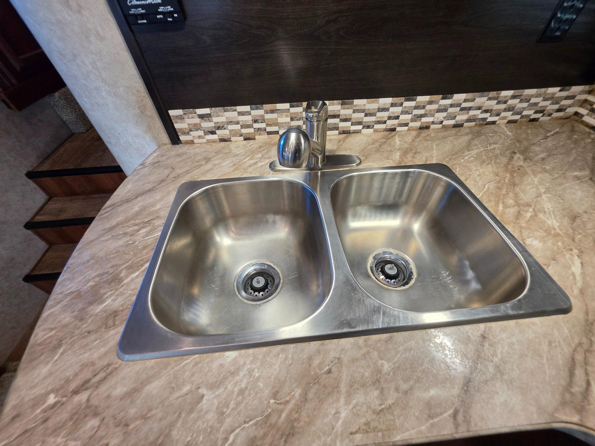 2018 Jayco 2018 Jayco Eagle - thumbnail 27