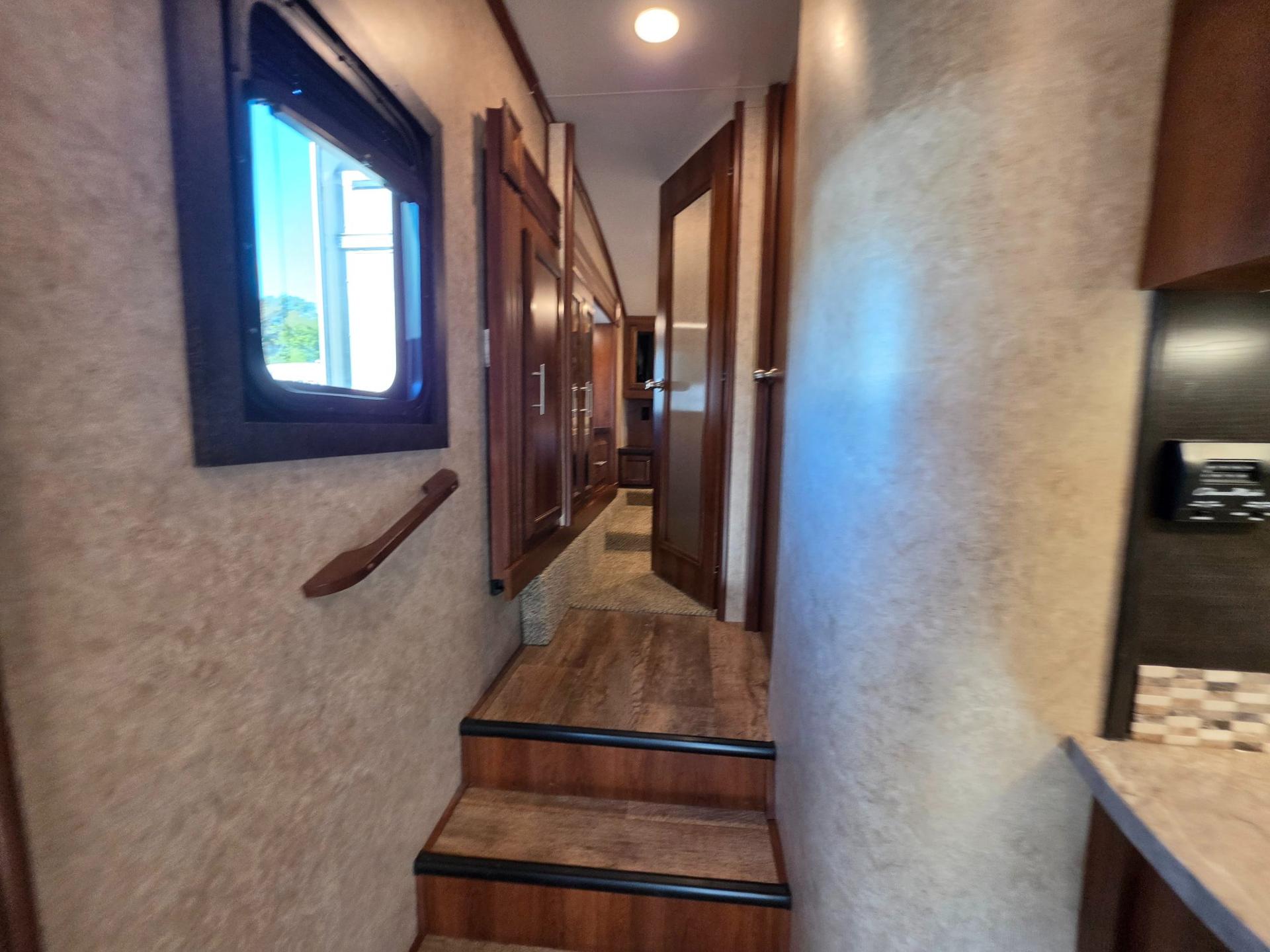 2018 Jayco 2018 Jayco Eagle - thumbnail 28
