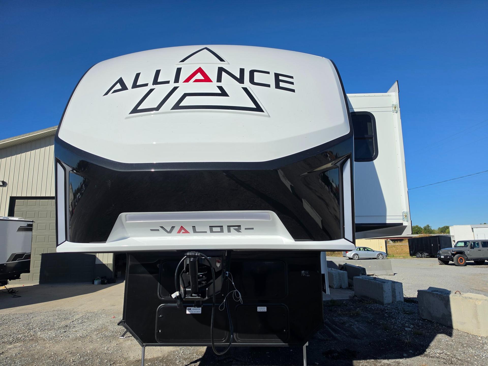 2027 Alliance RV 2027 Alliance RV Valor - thumbnail 3