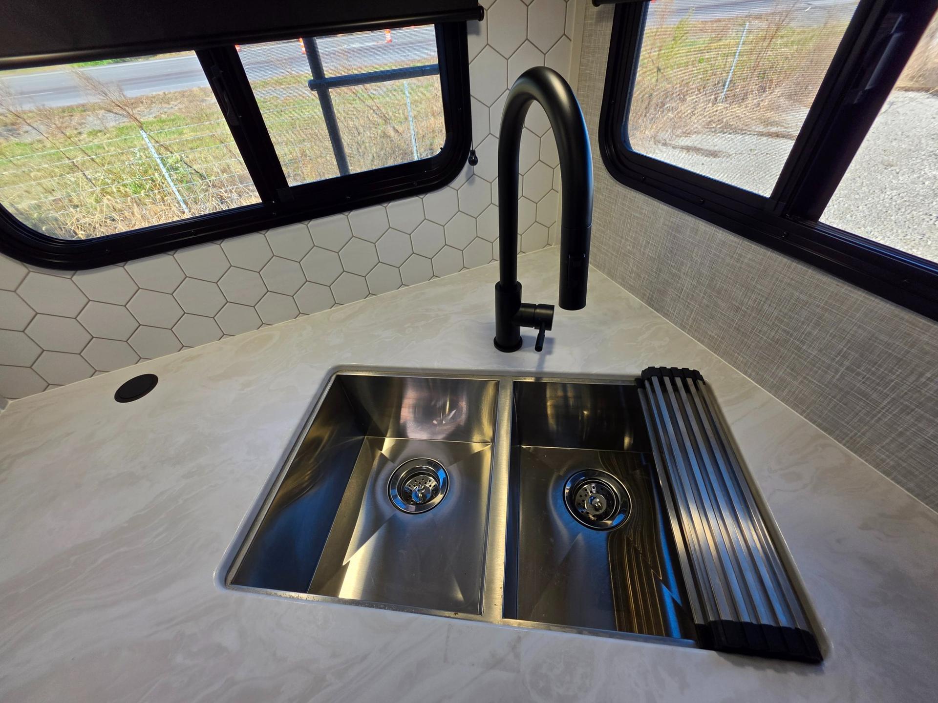 2025 Jayco 2025 Jayco Jay Feather - thumbnail 27