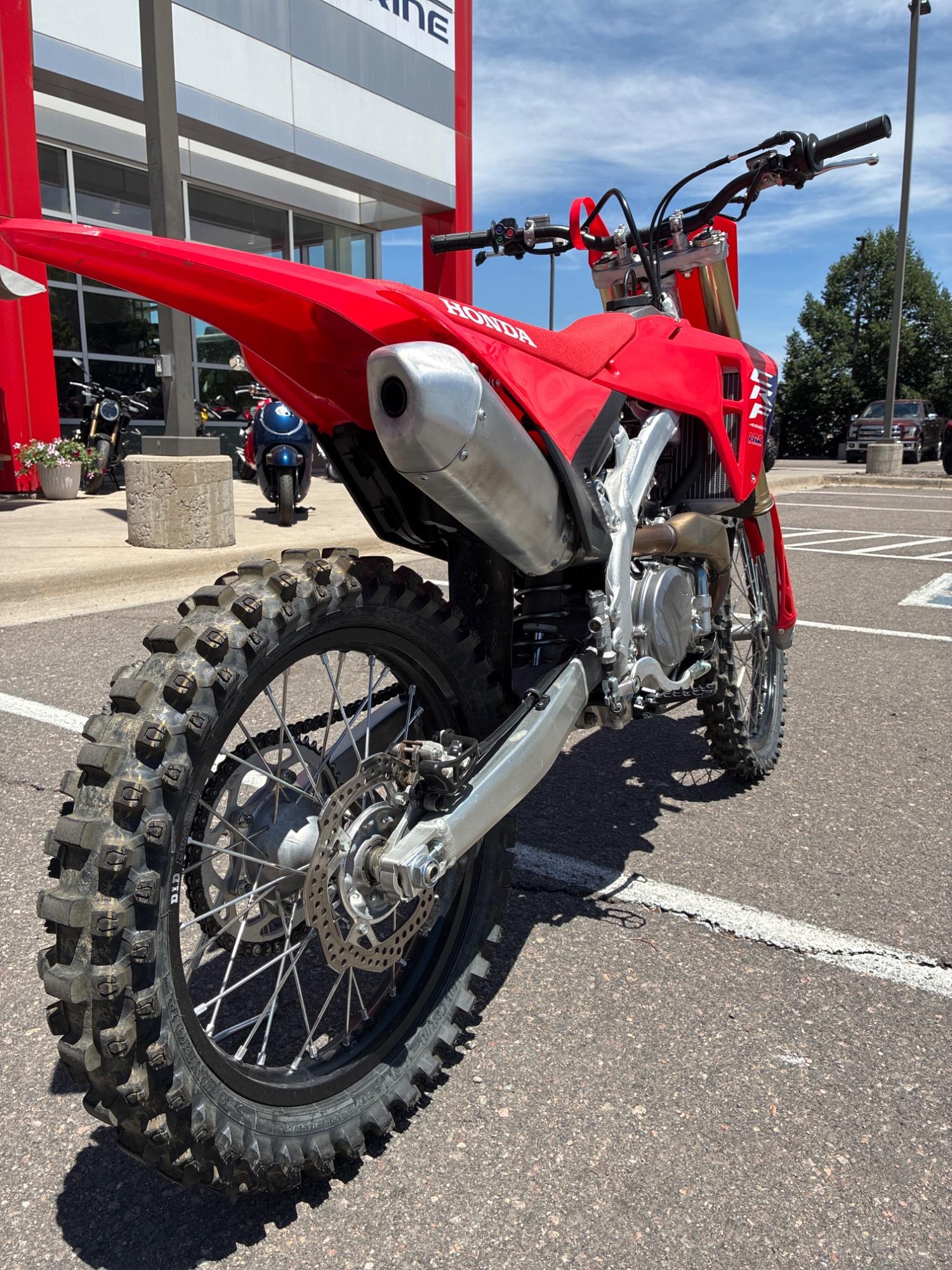 2025 Honda 2025 Honda CRF450R - thumbnail 2